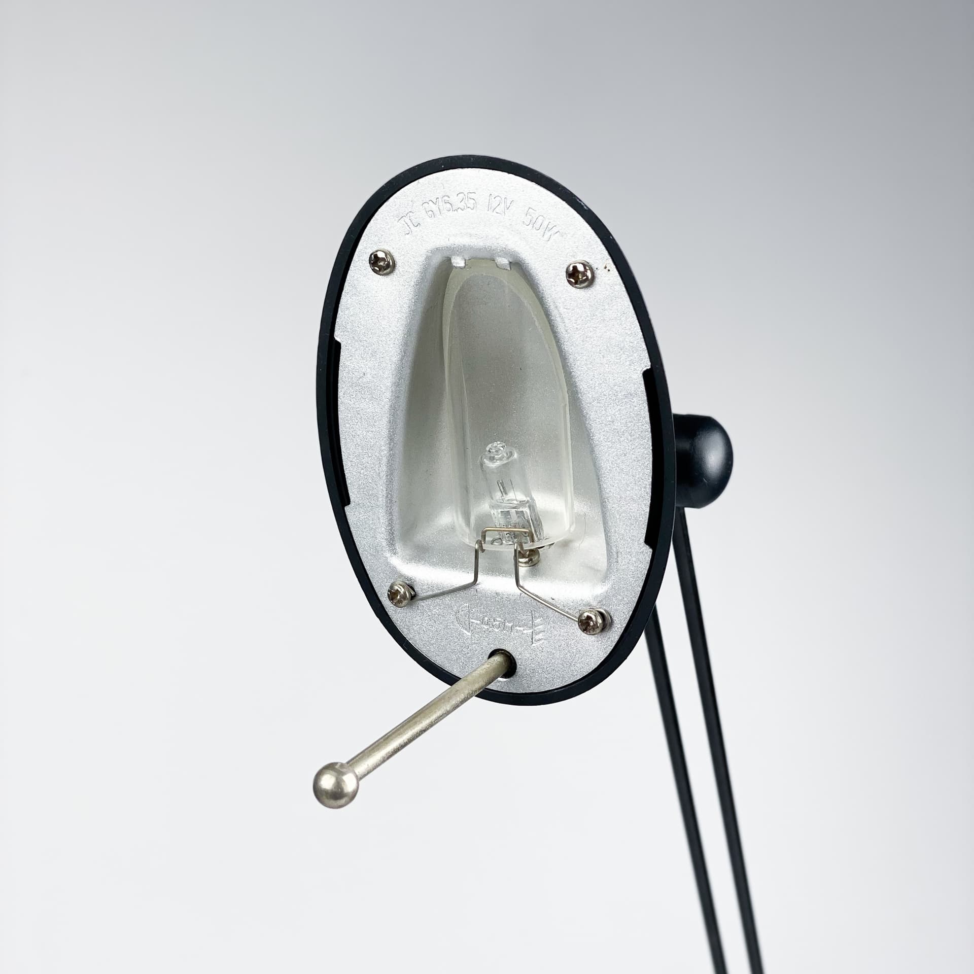 Lampa biurkowa postmodern, metal czarny, Niemcy, lata 80. - 97007