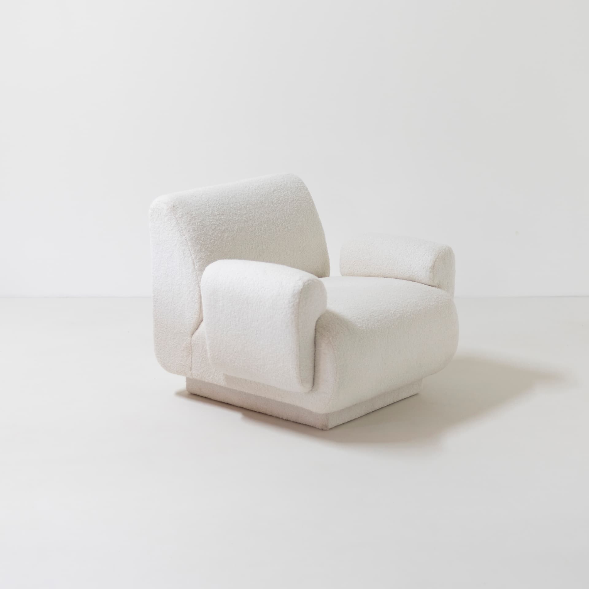 Para foteli, tkanina ivory white teddy, przypisywane E. Geißlerowi, Veb Möbel Industrie, Niemcy, lata 70. - 97248