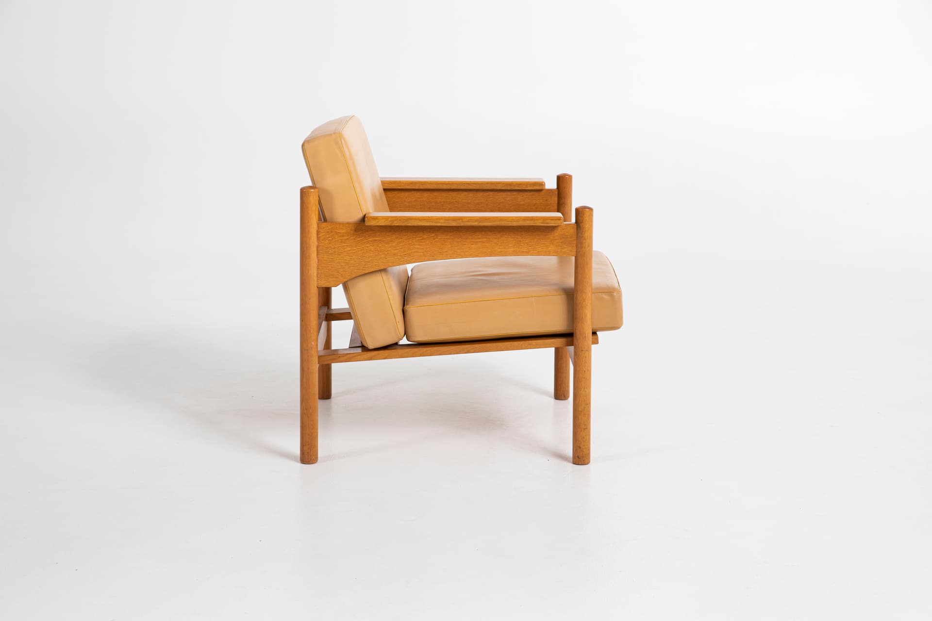 Para foteli, dąb, skóra beżowa, Uluv Krasna Jizba, Czechosłowacja, lata 60. - 97411