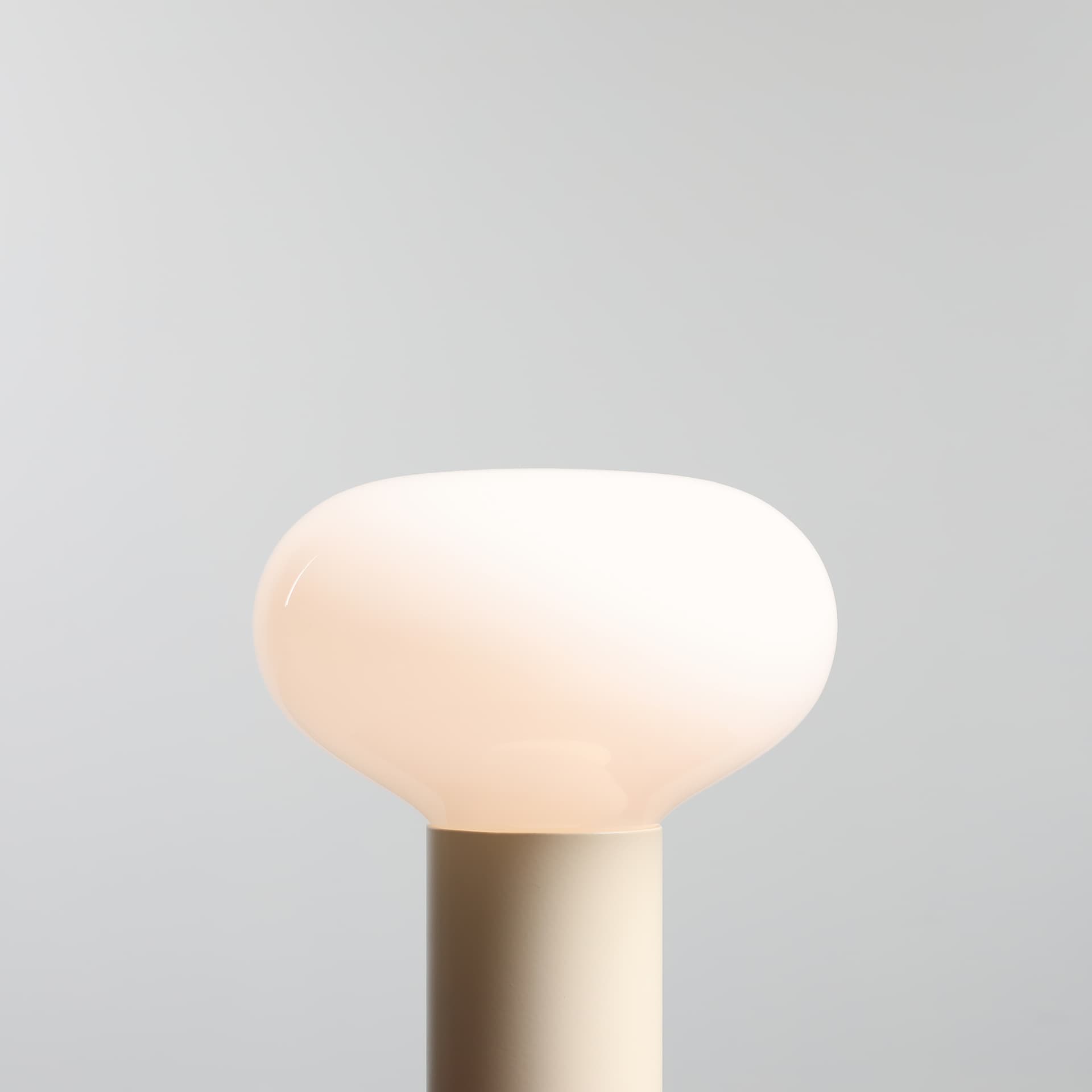 Flo S beige desk lamp, Artera - 102850