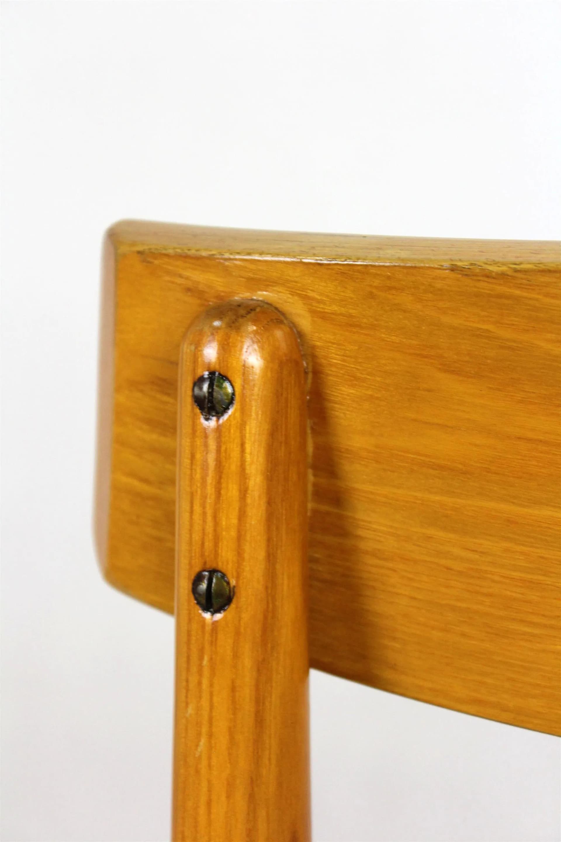 Zestaw czterech krzeseł jadalnianych, jesion brązowy, tapicerka niebieska, TON, Czechy, lata 60. - 98453