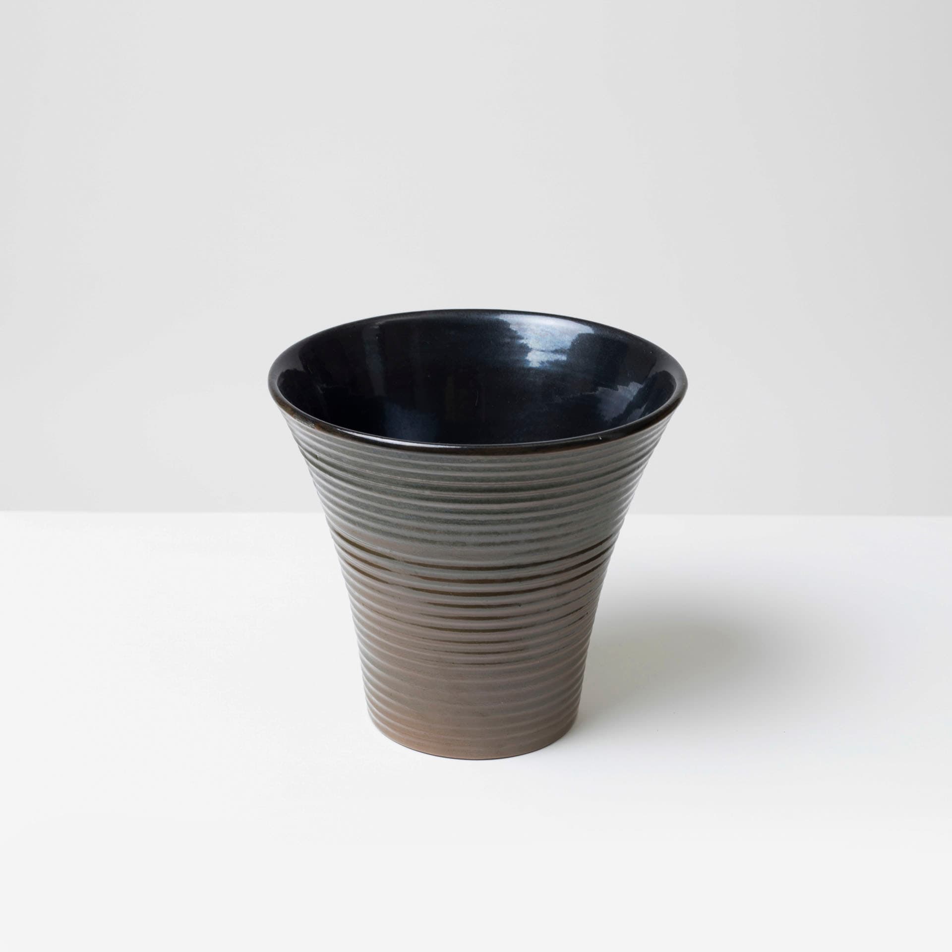 Wazon, szary, ceramika, Czechosłowacja, lata 60. - 98684