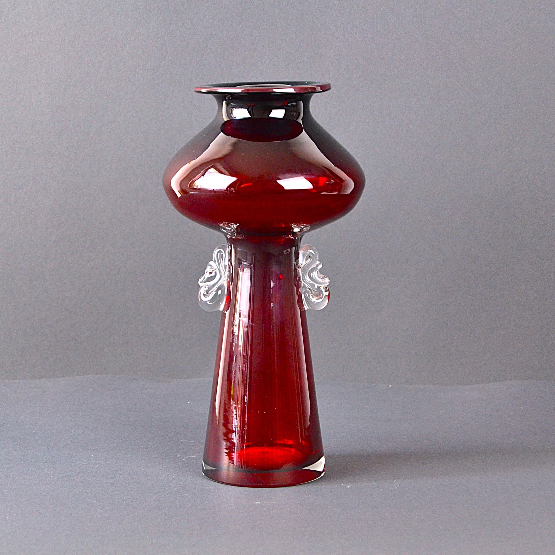 Wazon, maroon, szkło, proj. J. Słuczan-Orkusz, Polska, lata 80. - 98799