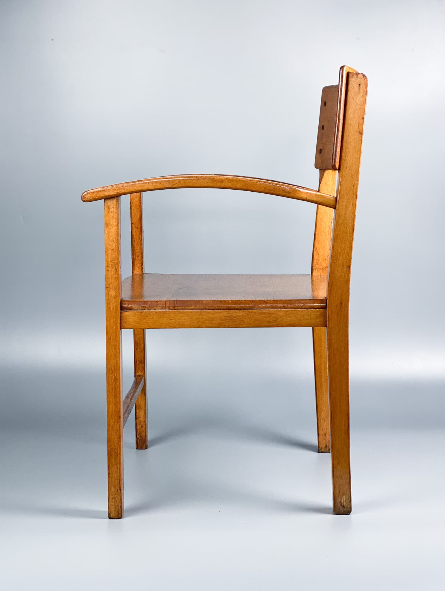 Children's chair, light brown beech, Germany, 1930s. - 98905