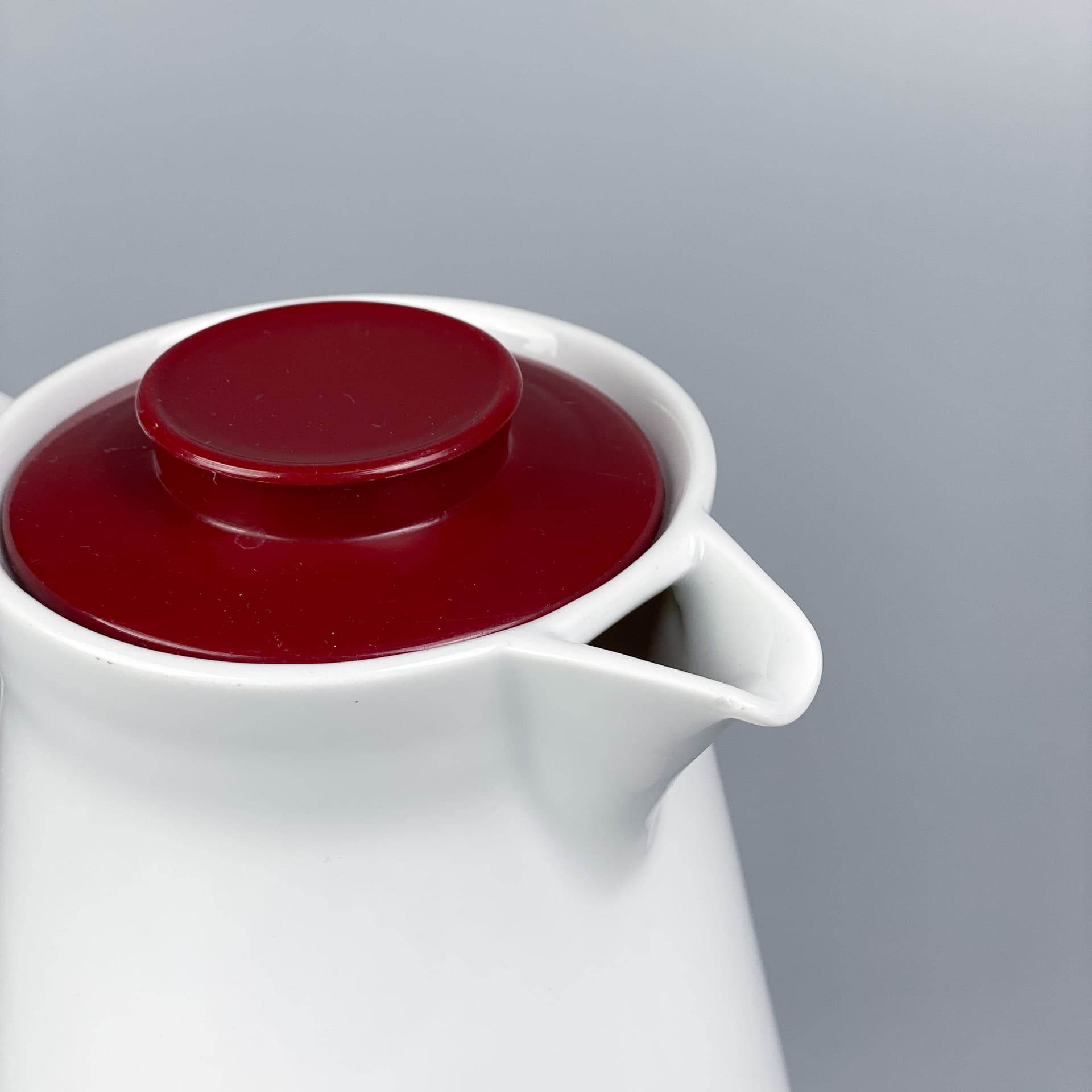 Jug, white porcelain, Melitta, Germany, 1970s. - 98948