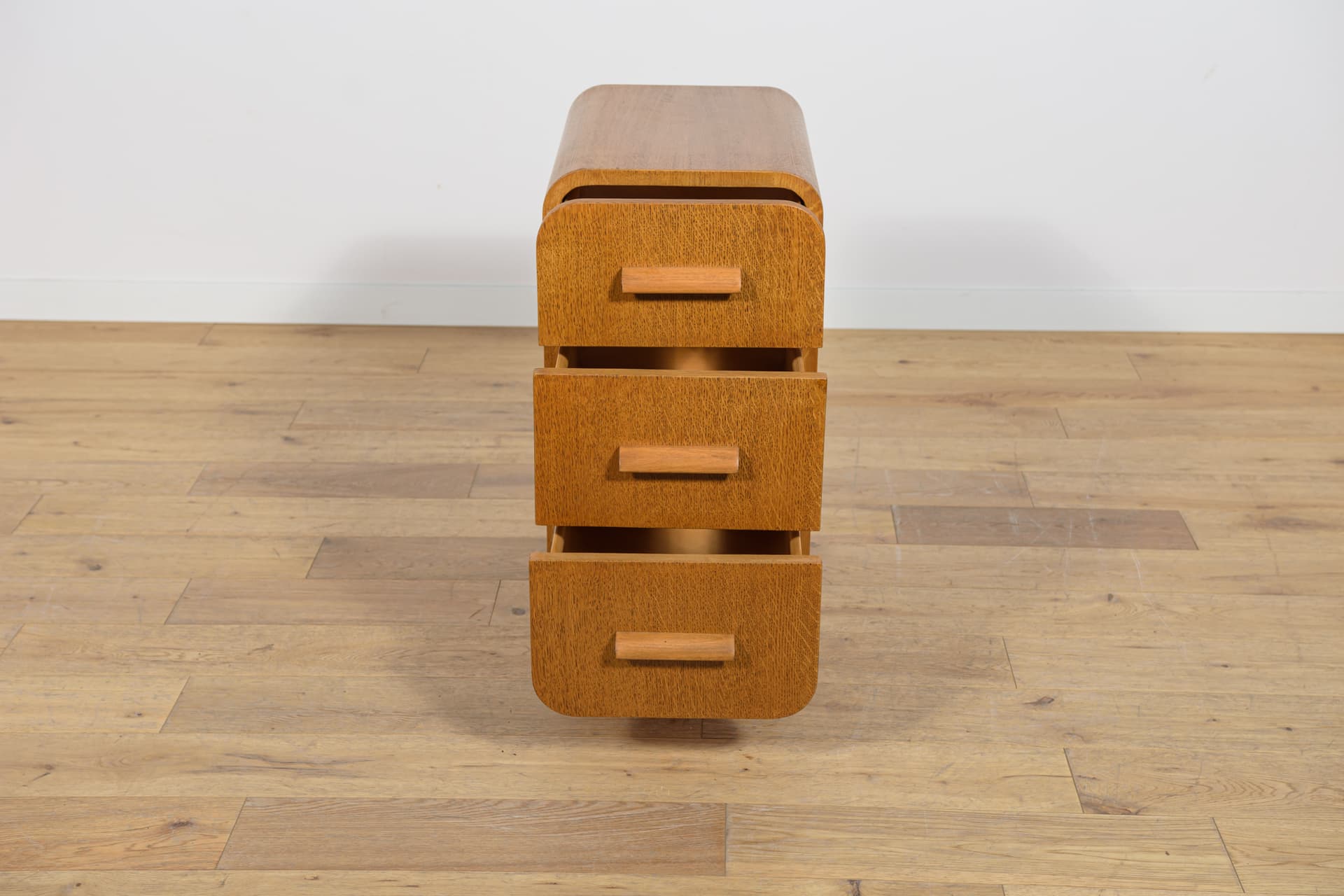 Para szafek nocnych Art Deco, Former, Czechosłowacja, lata 50. - 98998