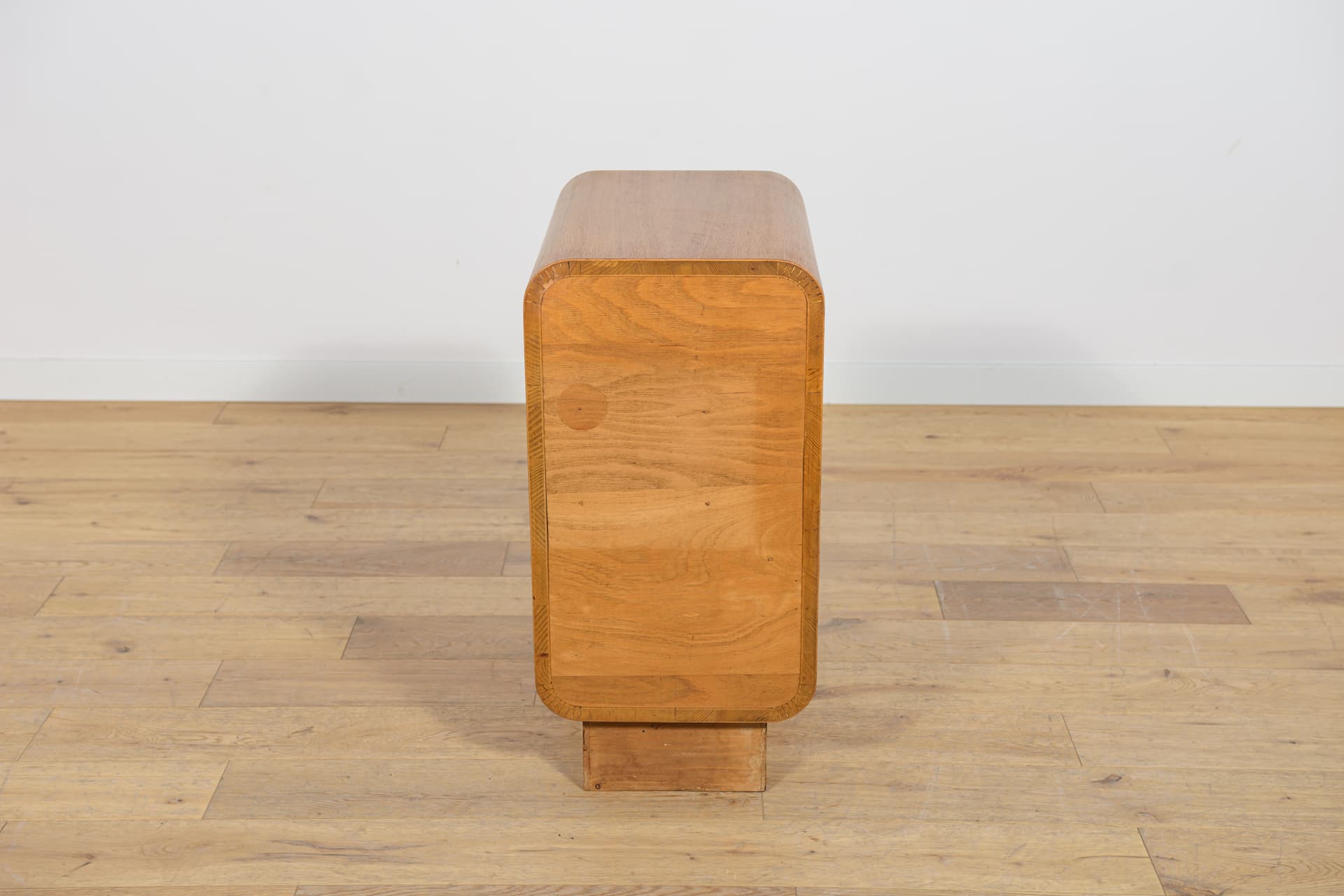 Para szafek nocnych Art Deco, Former, Czechosłowacja, lata 50. - 98996