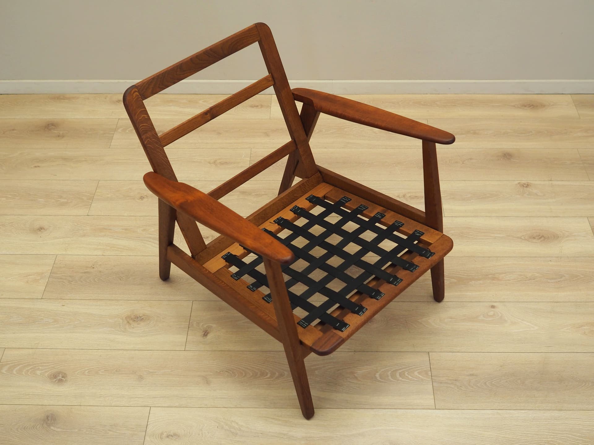 Armchair, yellow, teak, Denmark, 1970s. - 99175