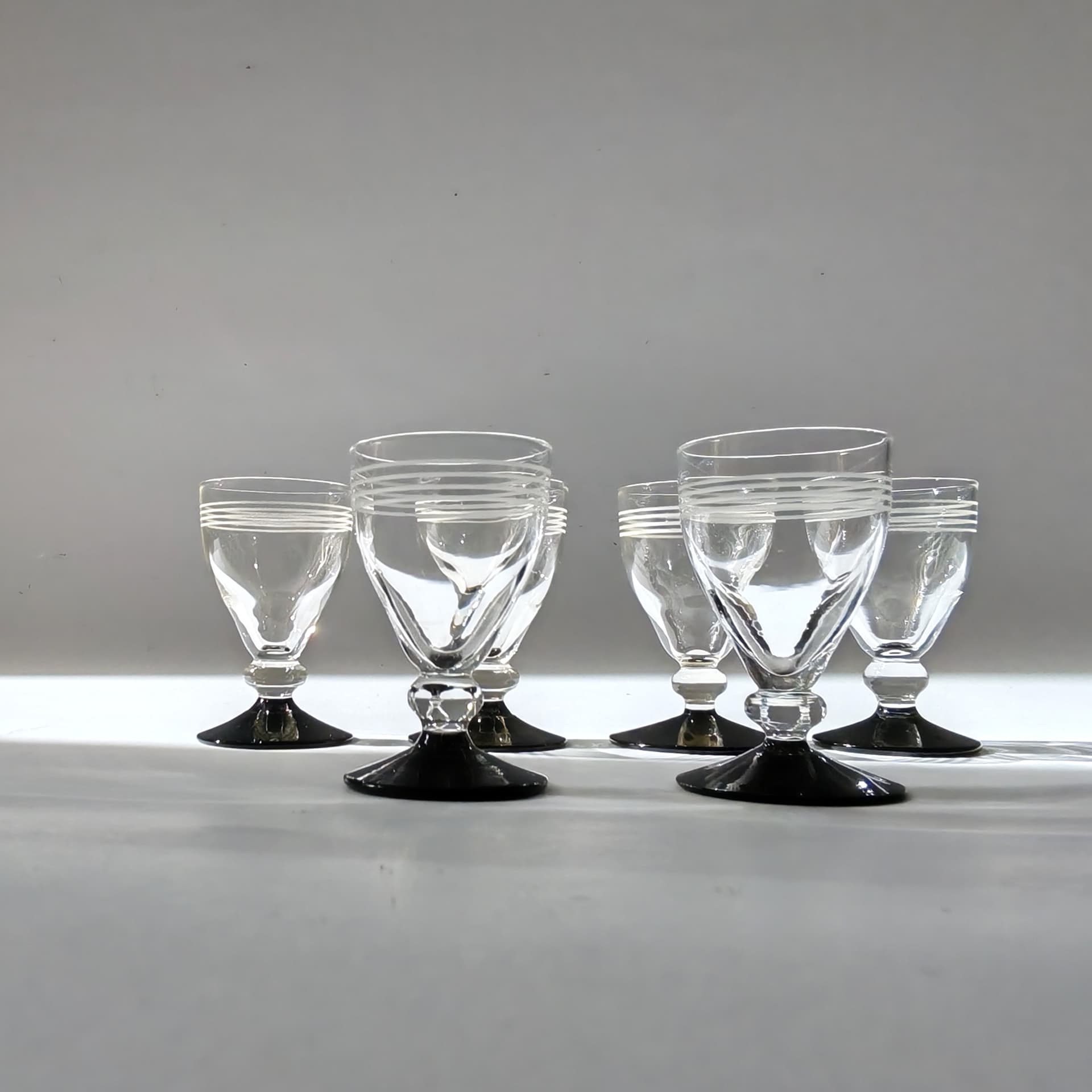 Zestaw sześciu kieliszków Hørsholm, szkło przezroczyste czarne, Holmegaard, Dania, lata 40. - 99245