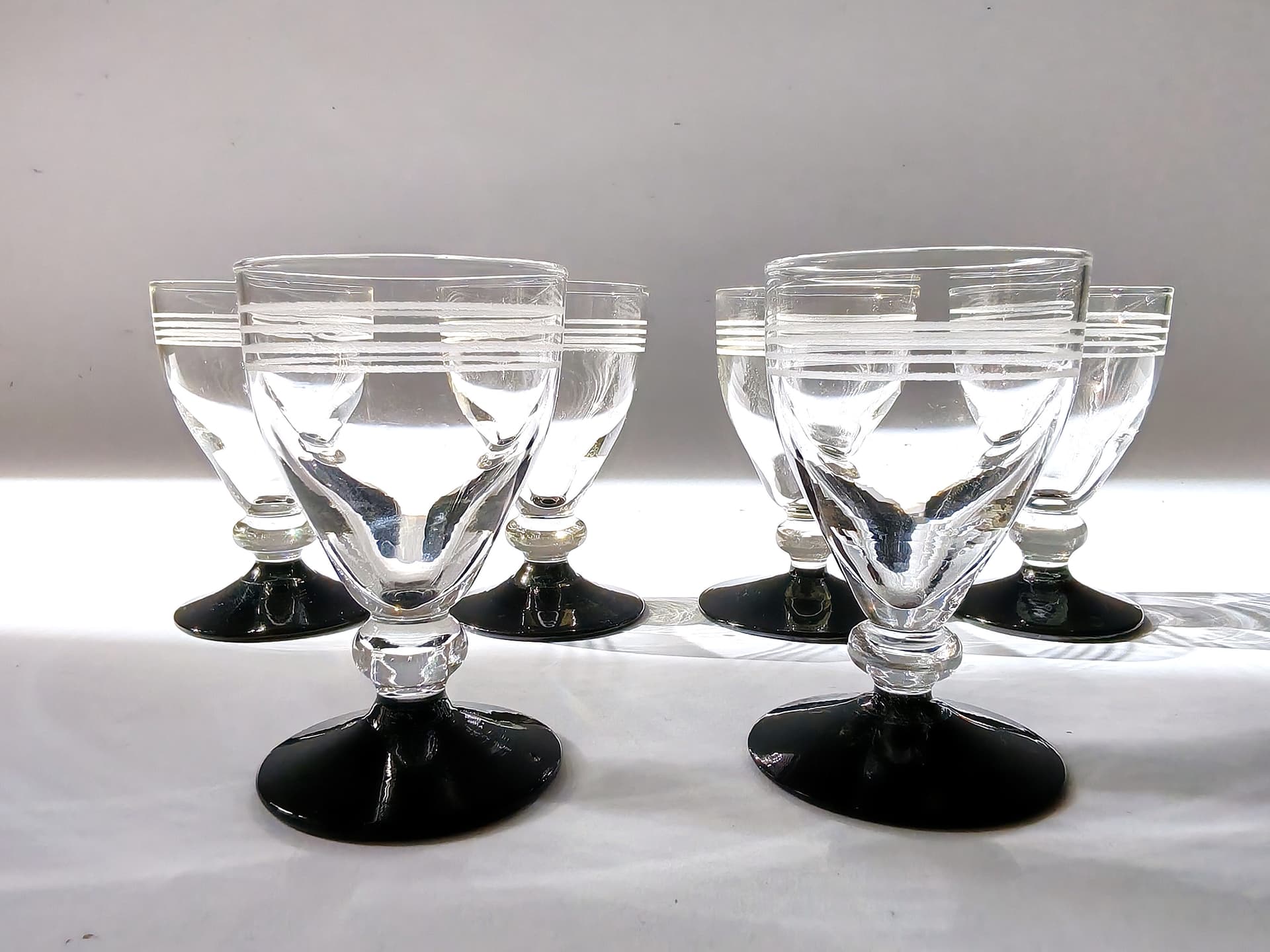 Zestaw sześciu kieliszków Hørsholm, szkło przezroczyste czarne, Holmegaard, Dania, lata 40. - 99242