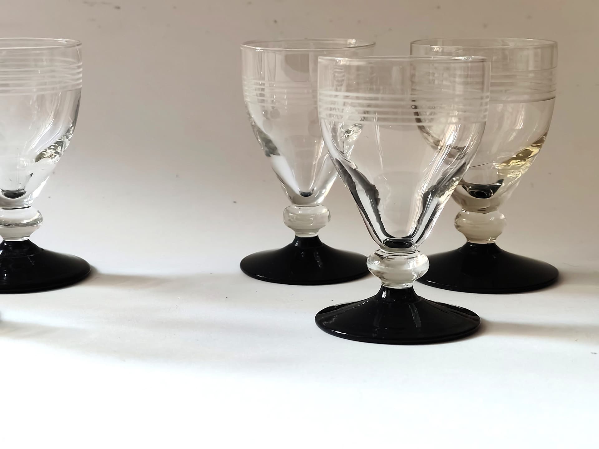 Zestaw sześciu kieliszków Hørsholm, szkło transparentne czarne, Holmegaard, Dania, lata 40. - 99299