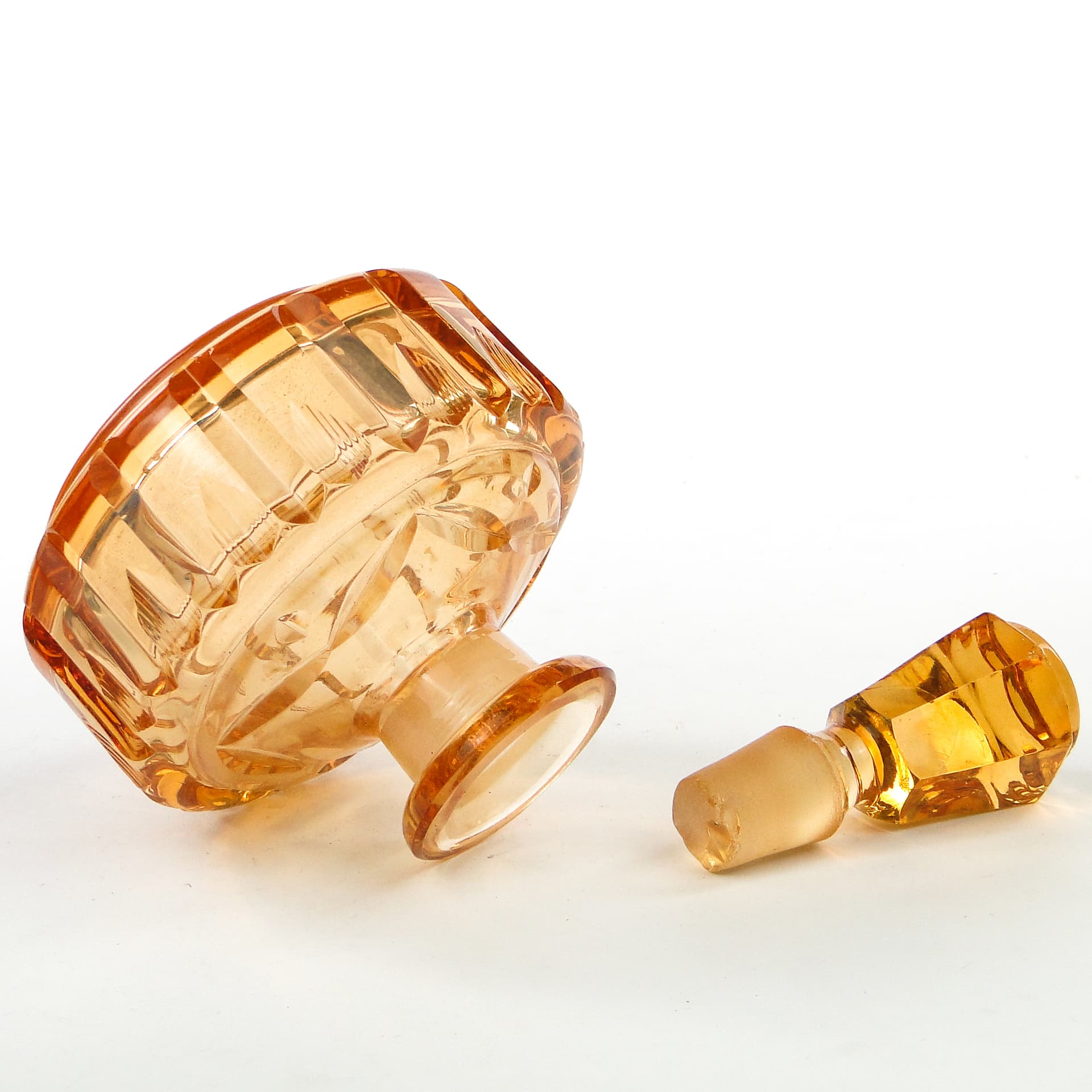 Art Deco carafe, orange crystal, Poland, 1930s. - 101910