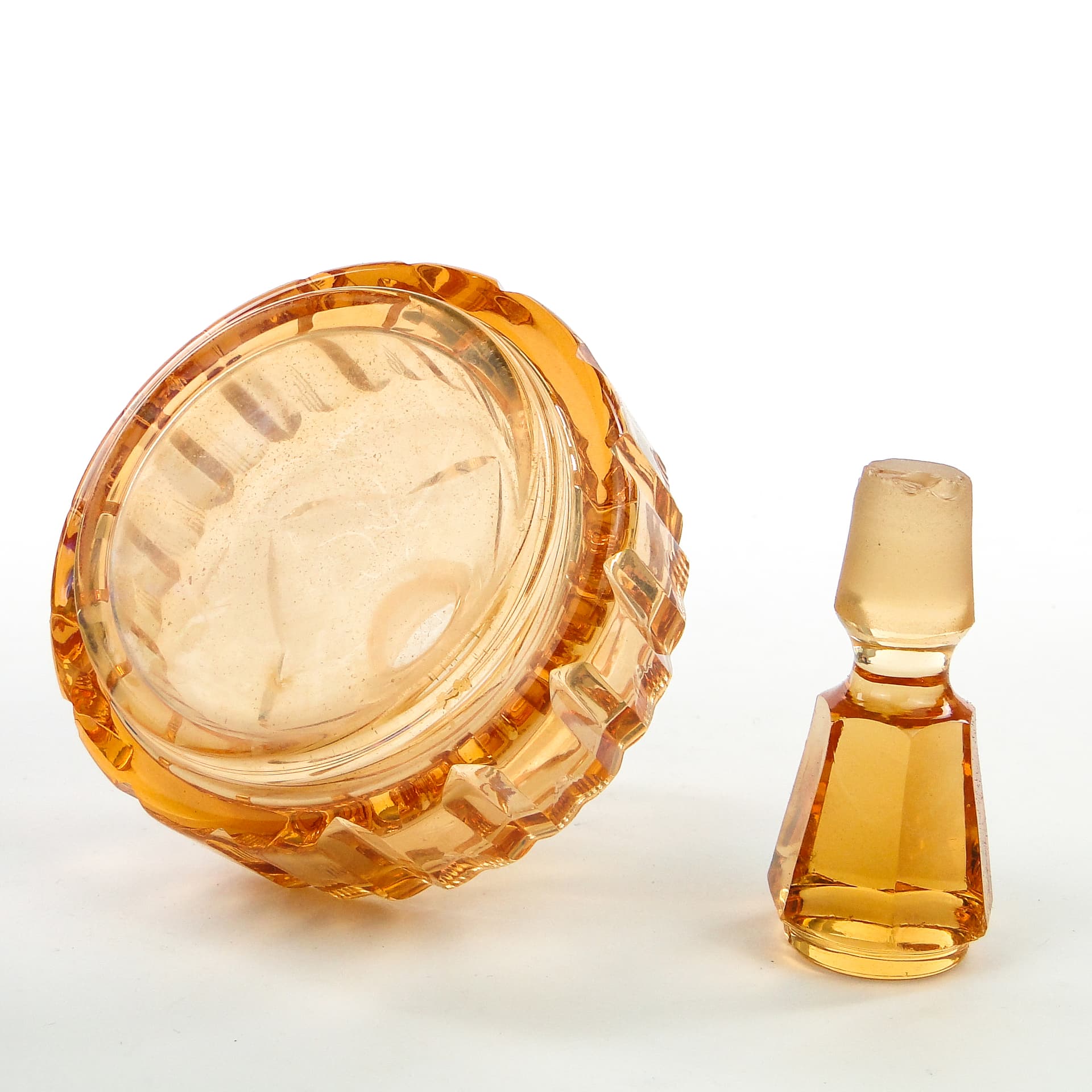 Art Deco carafe, orange crystal, Poland, 1930s. - 101913