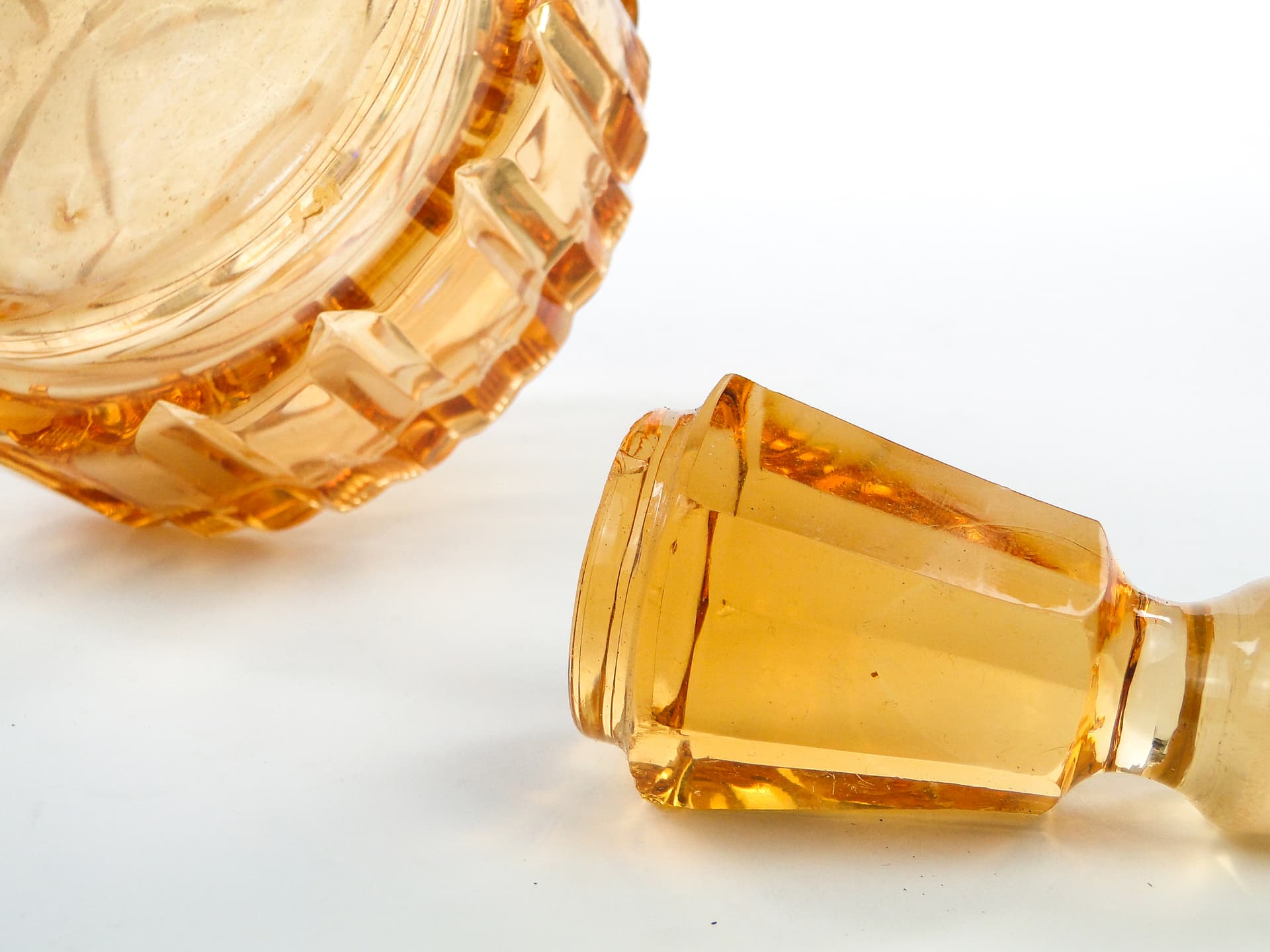 Art Deco carafe, orange crystal, Poland, 1930s. - 101917