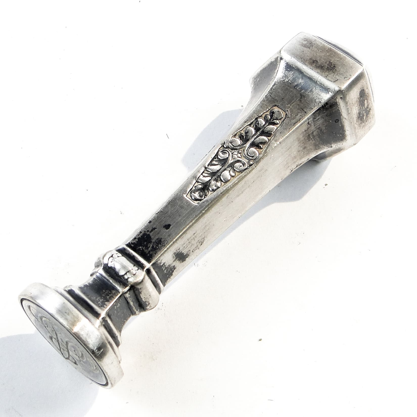 Stempel biurkowy Art Nouveau, mosiądz srebrzony, Austria, pocz. XX w. - 102248