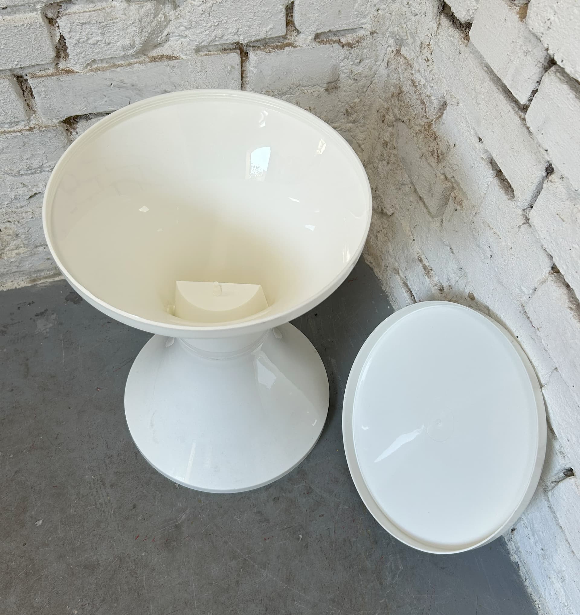 Stołek Tam Tam Tulip, biały, plastik, Francja, lata 70. - 102307