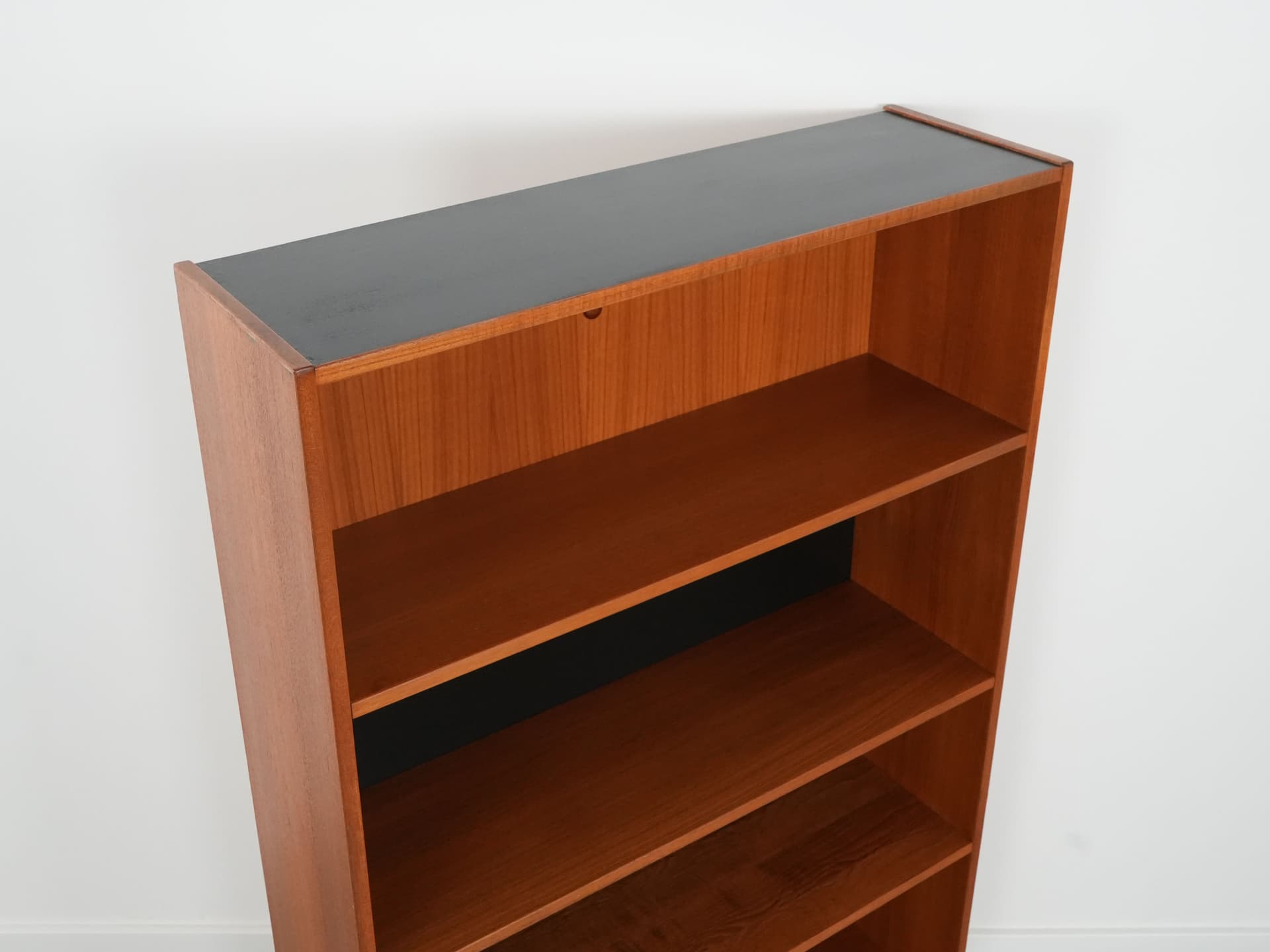 Bookcase, light brown teak, Denmark, 1970s. - 102572