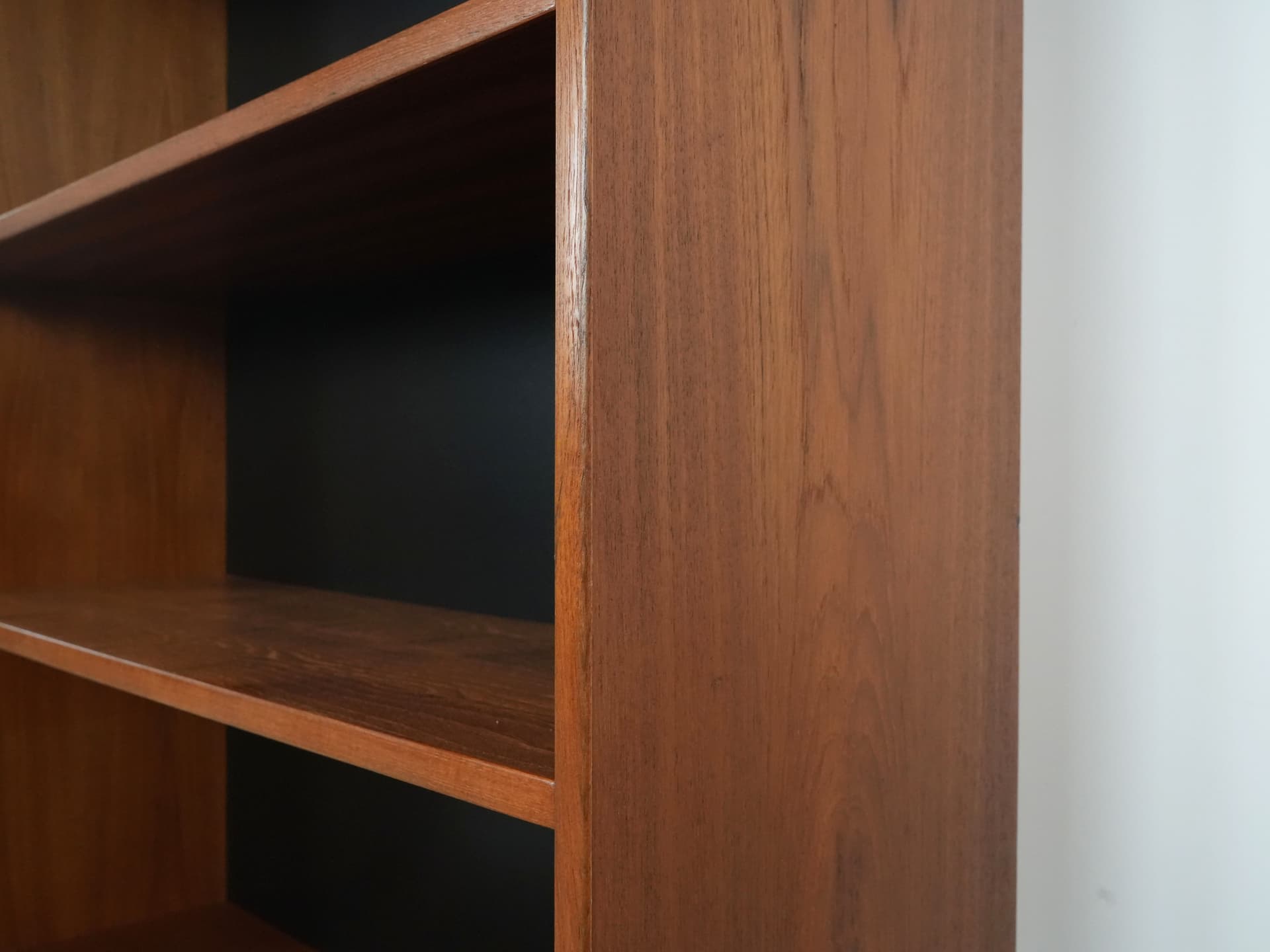 Bookcase, light brown teak, Denmark, 1970s. - 102576