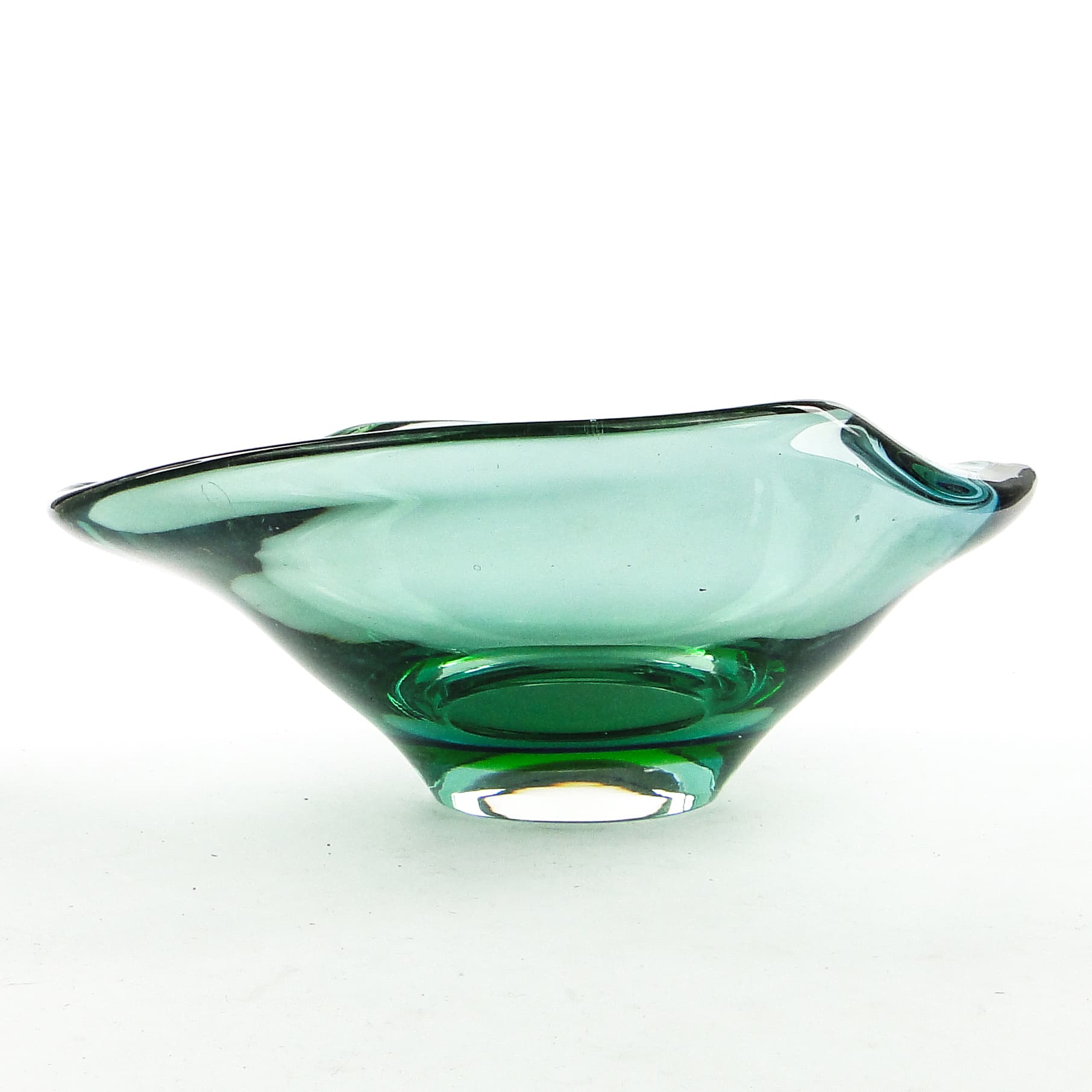 Mid-century modern decorative bowl, glass, Val Saint Lambert, Belgium, 1950s. - 104333