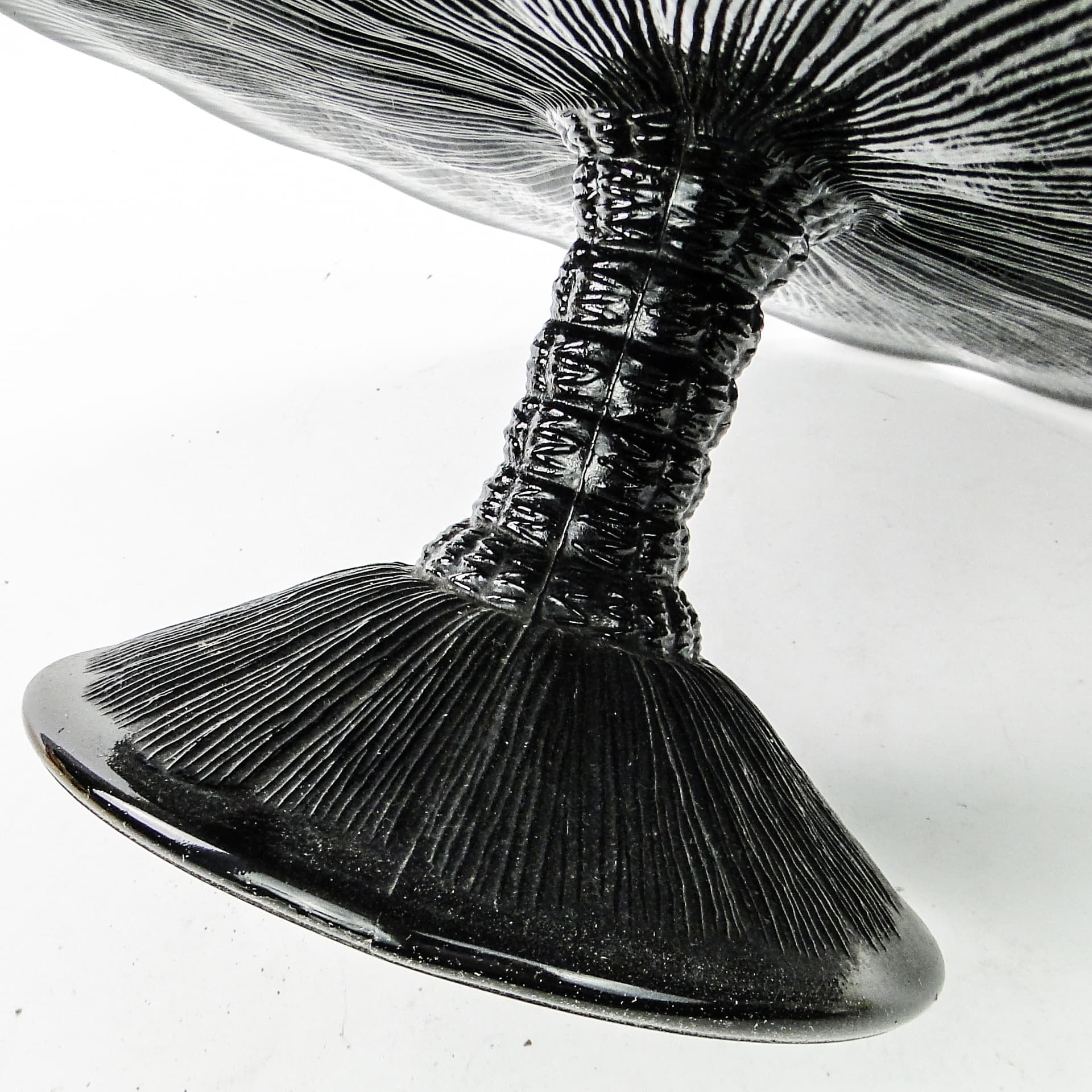 Mid-century modern cake stand, black glass, Ząbkowice, Poland, 1970s. - 104389