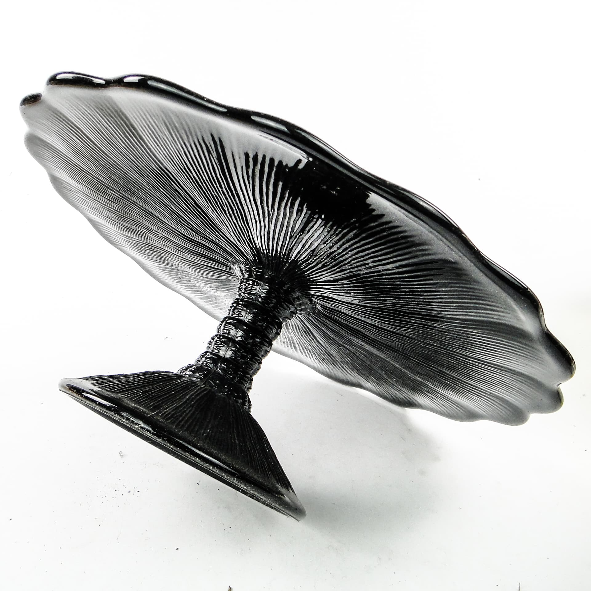 Mid-century modern cake stand, black glass, Ząbkowice, Poland, 1970s. - 104388