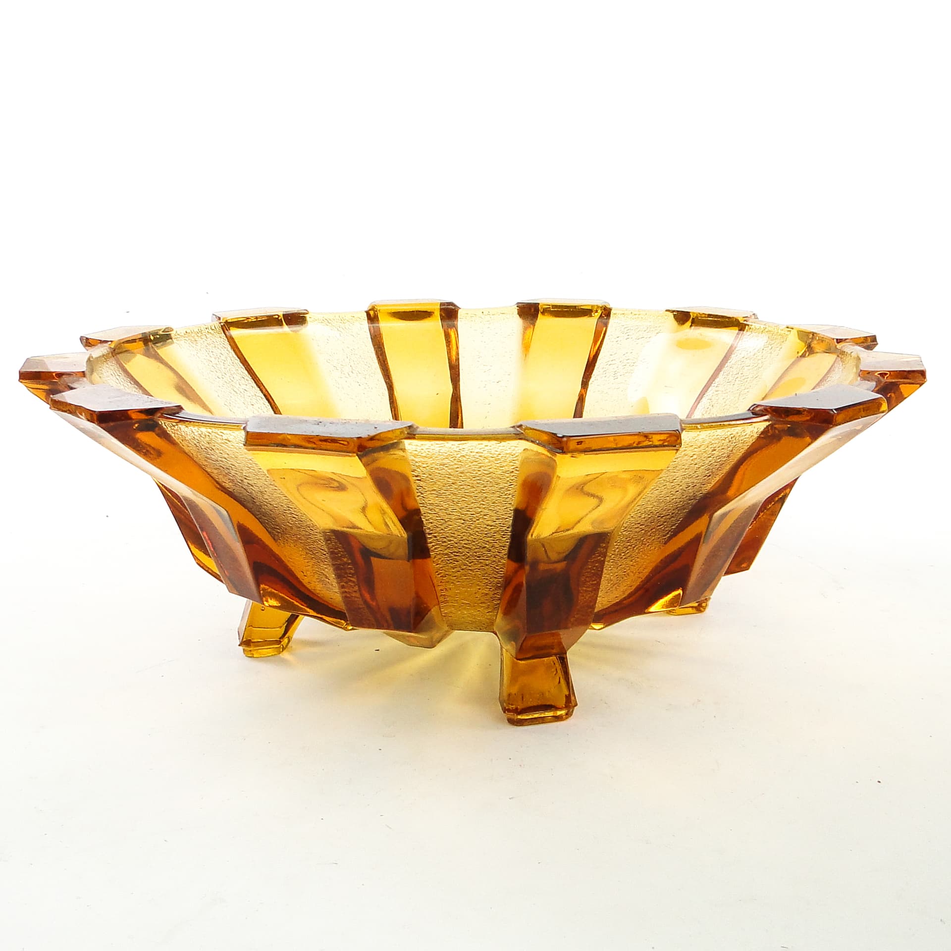 Art Deco centerpiece bowl, glass, Val Saint Lambert, Belgium, 1950s. - 104400