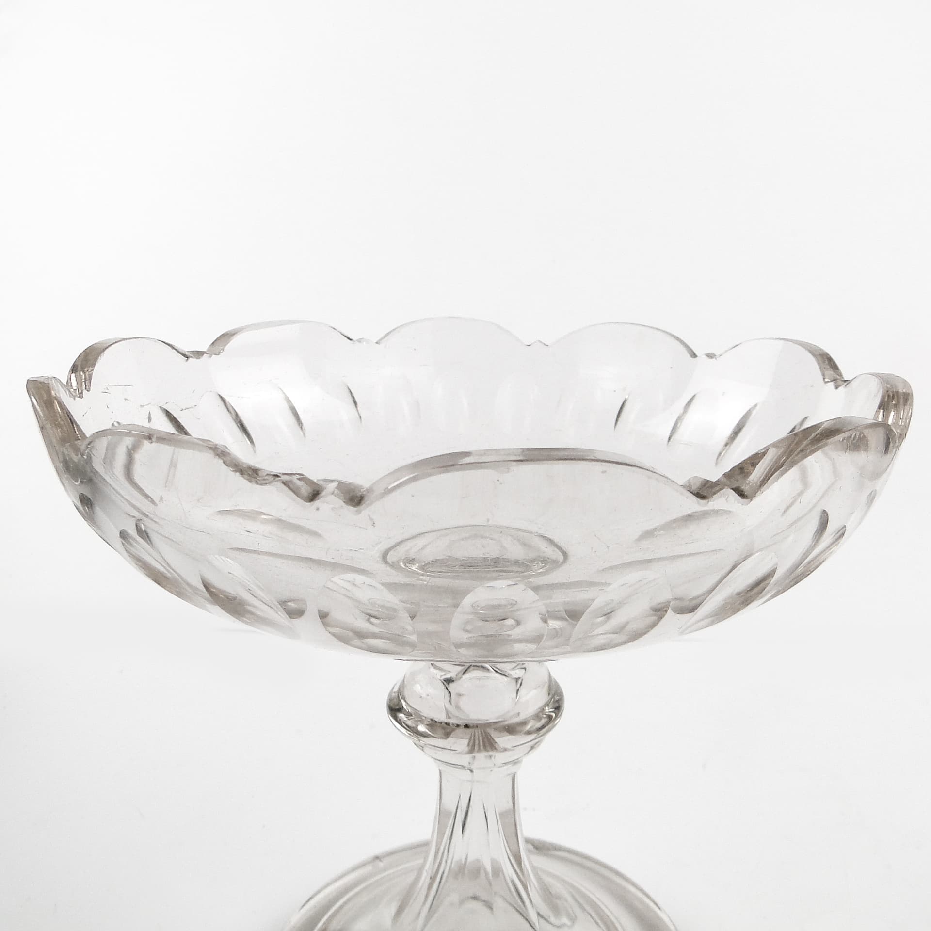 Biedermeier centerpiece, clear crystal, Czech Republic, 19th c. - 105050