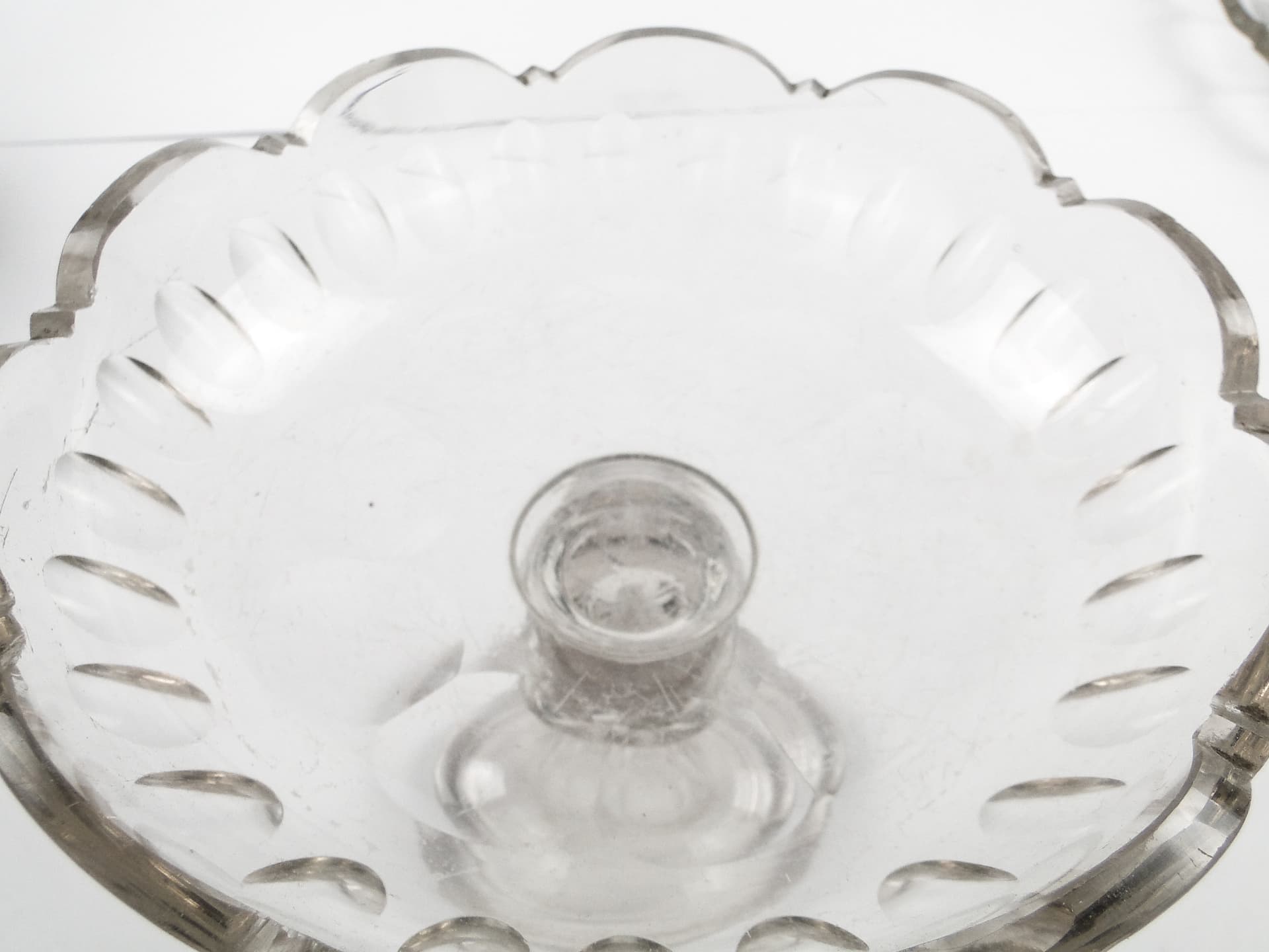 Biedermeier centerpiece, clear crystal, Czech Republic, 19th c. - 105053