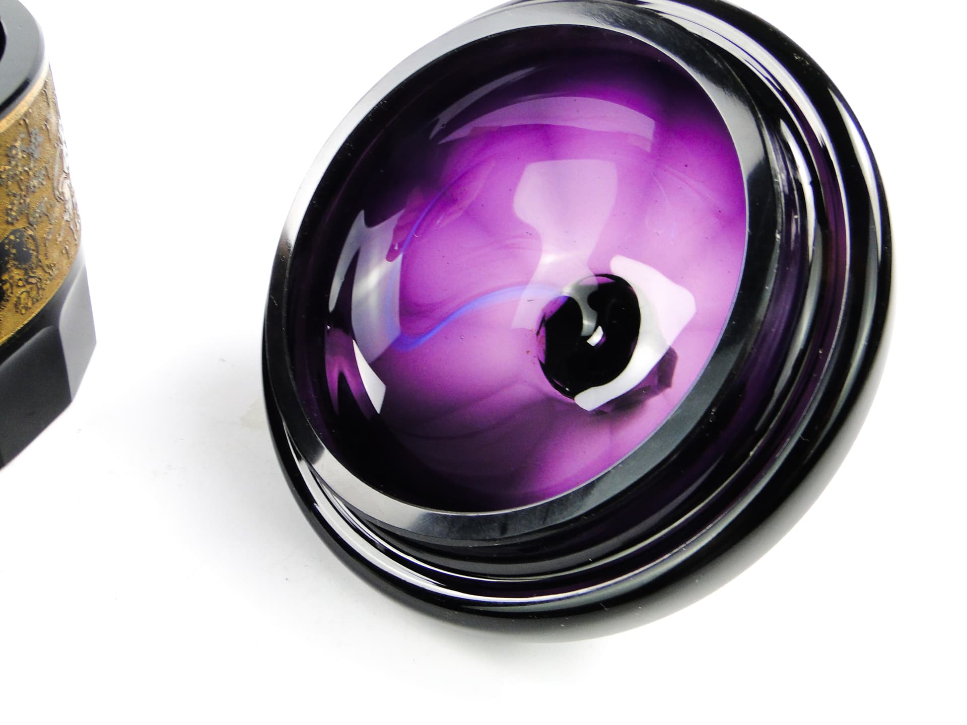 Bomboniera Art Deco, szkło czarne, oroplastyka, Czechosłowacja, lata 30. - 105202