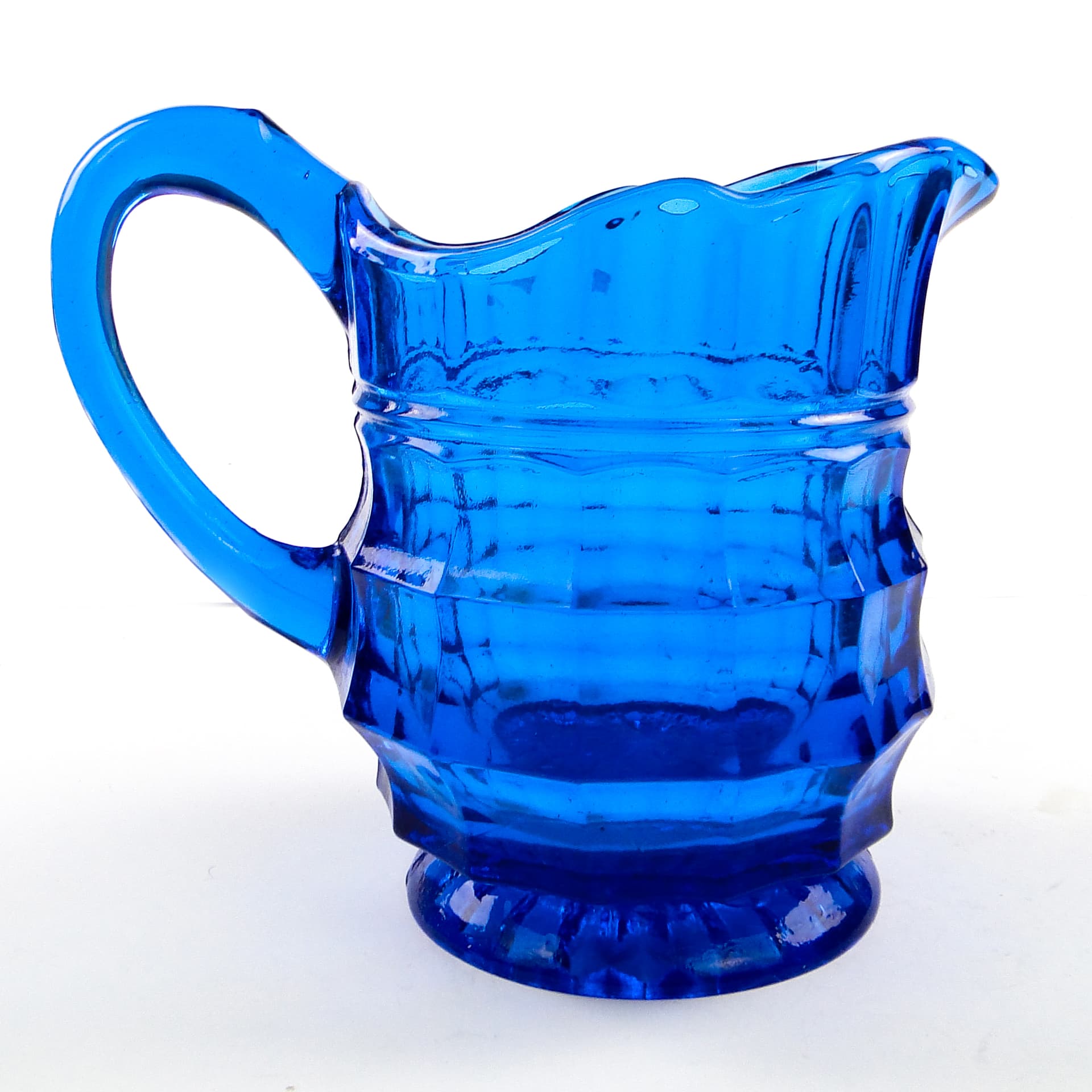 Mlecznik Art Deco, szkło kobaltowe, Belgia, lata 30. - 105263