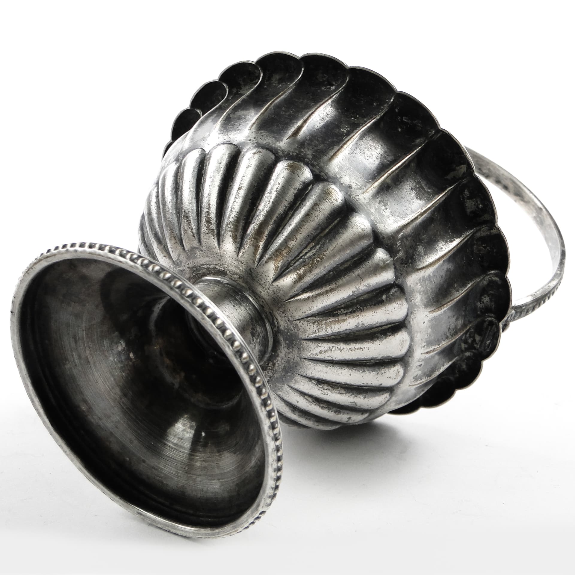 Art Nouveau sugar bowl, pewter or silver-plated metal, Sweden, early 20th c. - 105503