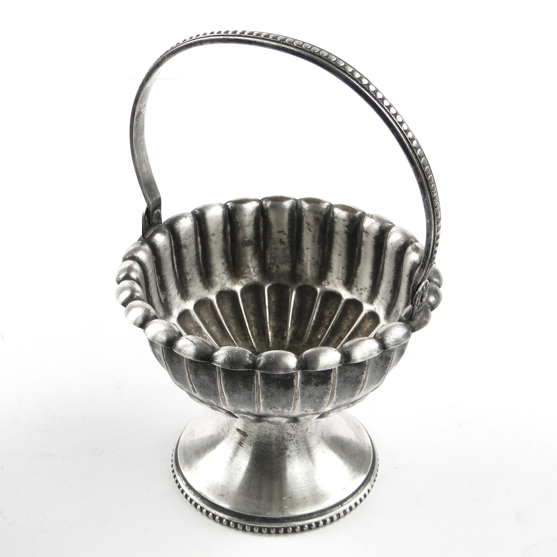 Art Nouveau sugar bowl, pewter or silver-plated metal, Sweden, early 20th c. - 105499