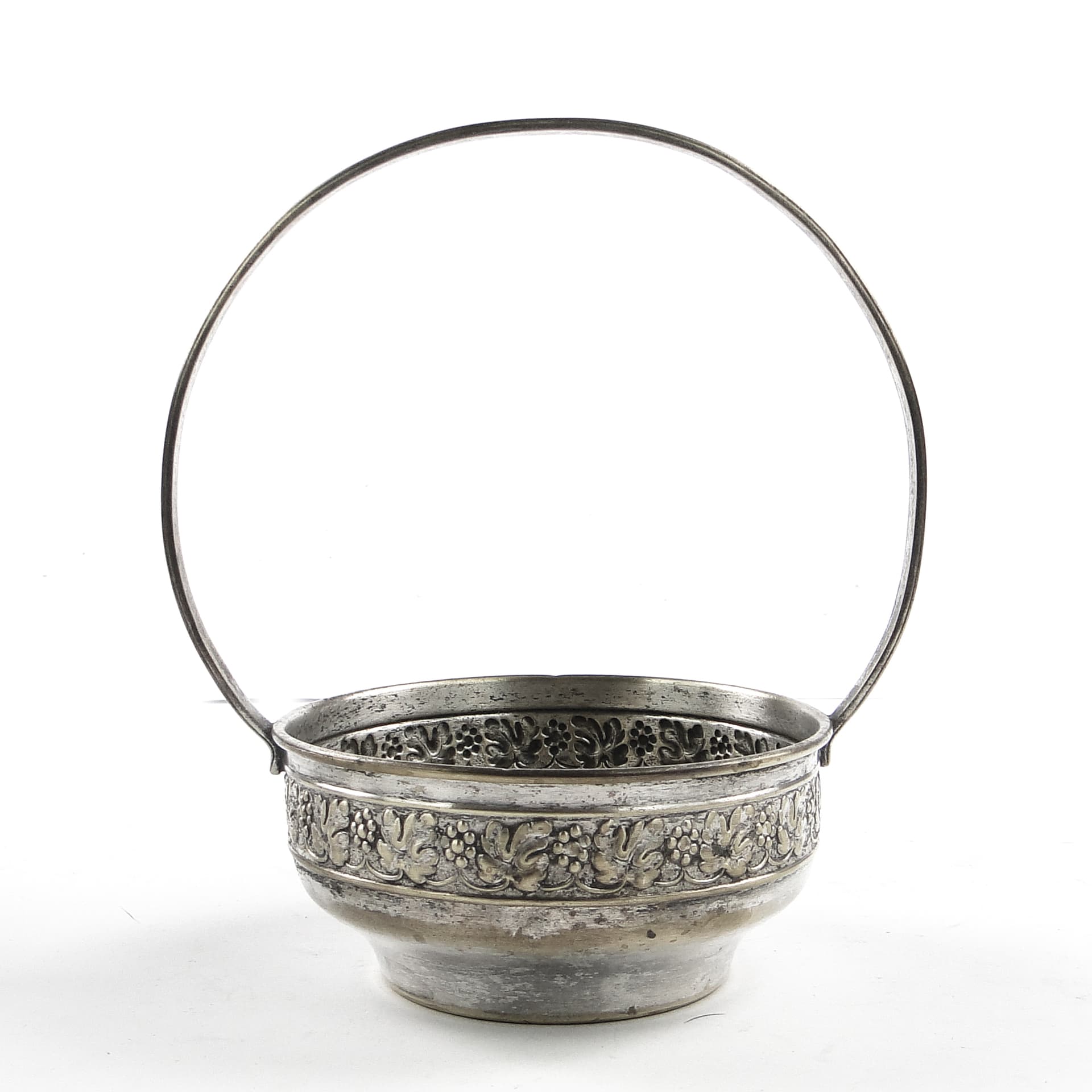 Art Nouveau sugar bowl, silver-plated metal, Sweden, early 20th c. - 105517