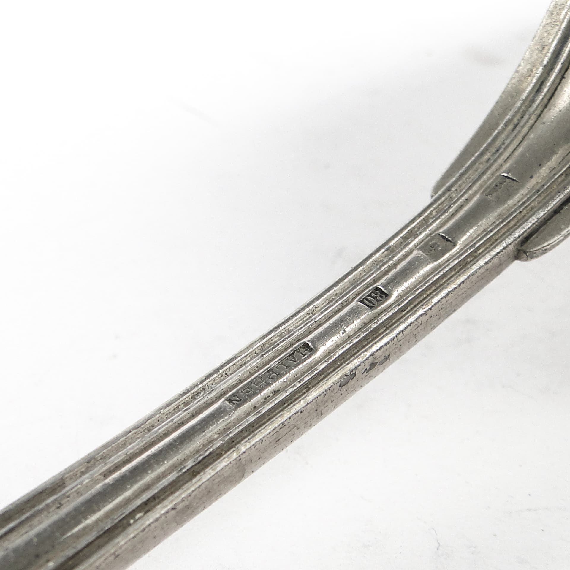 Art Deco cake server, silver-plated alpaca, Halphen, France, 1920s. - 105596