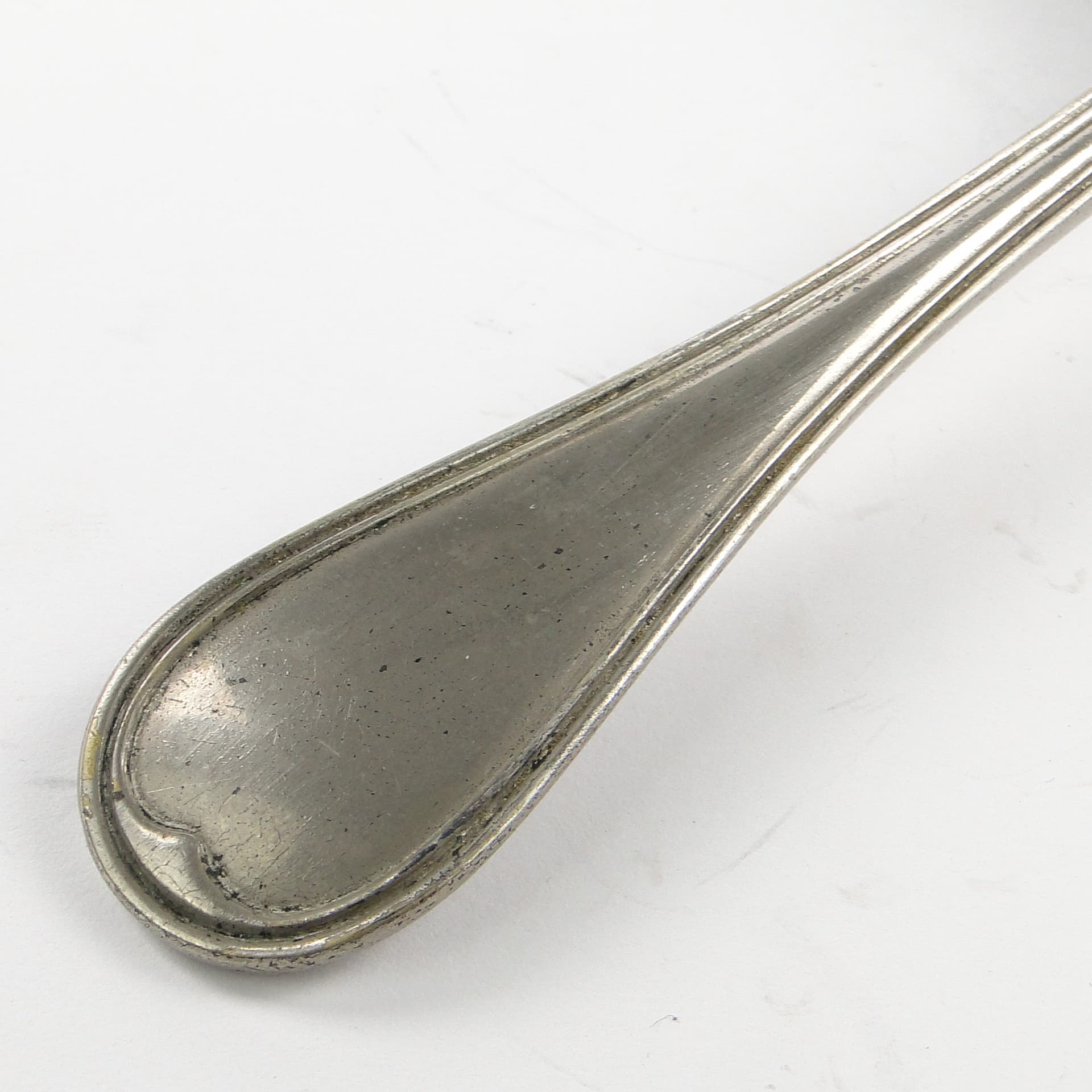 Art Deco cake server, silver-plated alpaca, Halphen, France, 1920s. - 105595