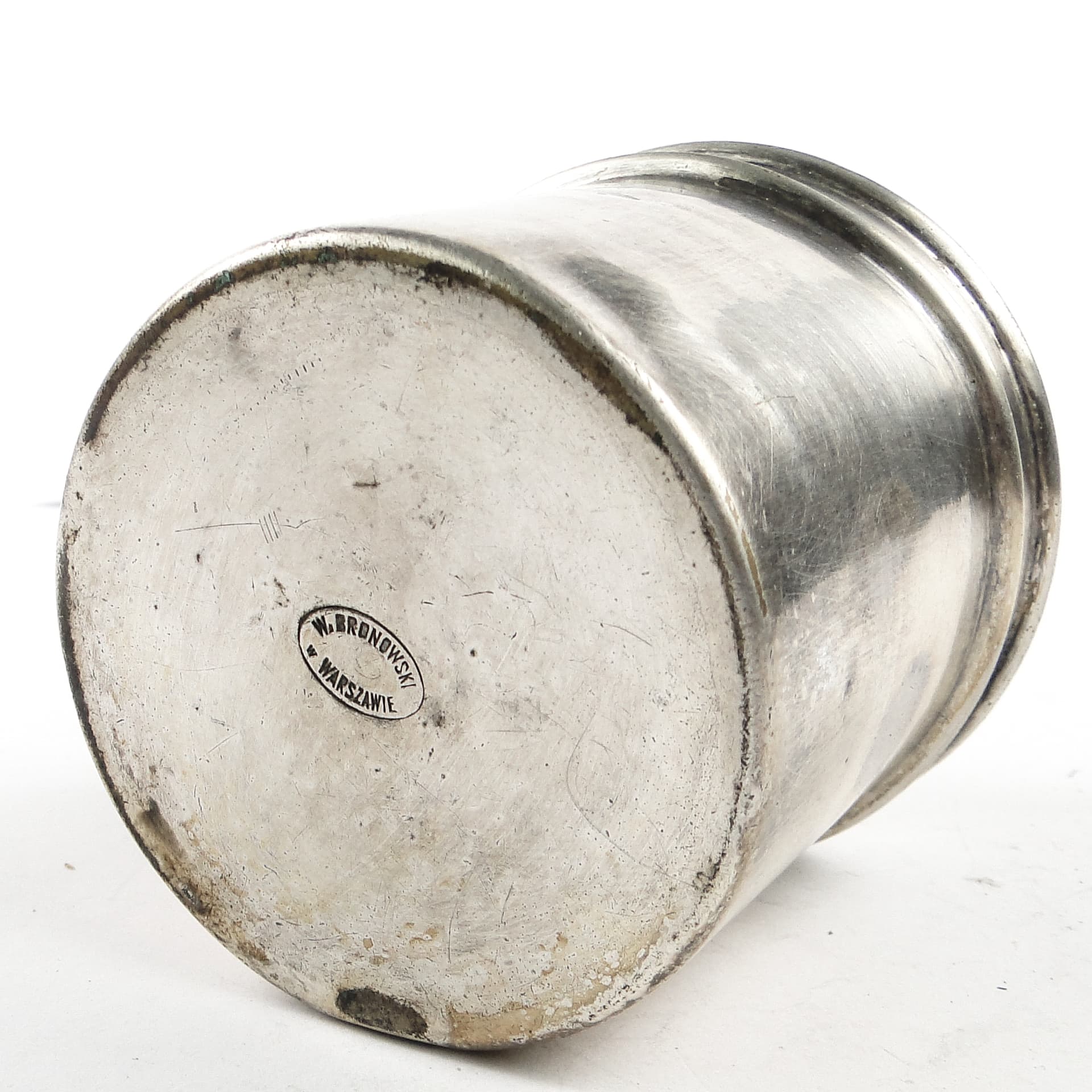 Eclectic pill box, silver-plated brass, Bronowski, Poland, 19th c. - 105650