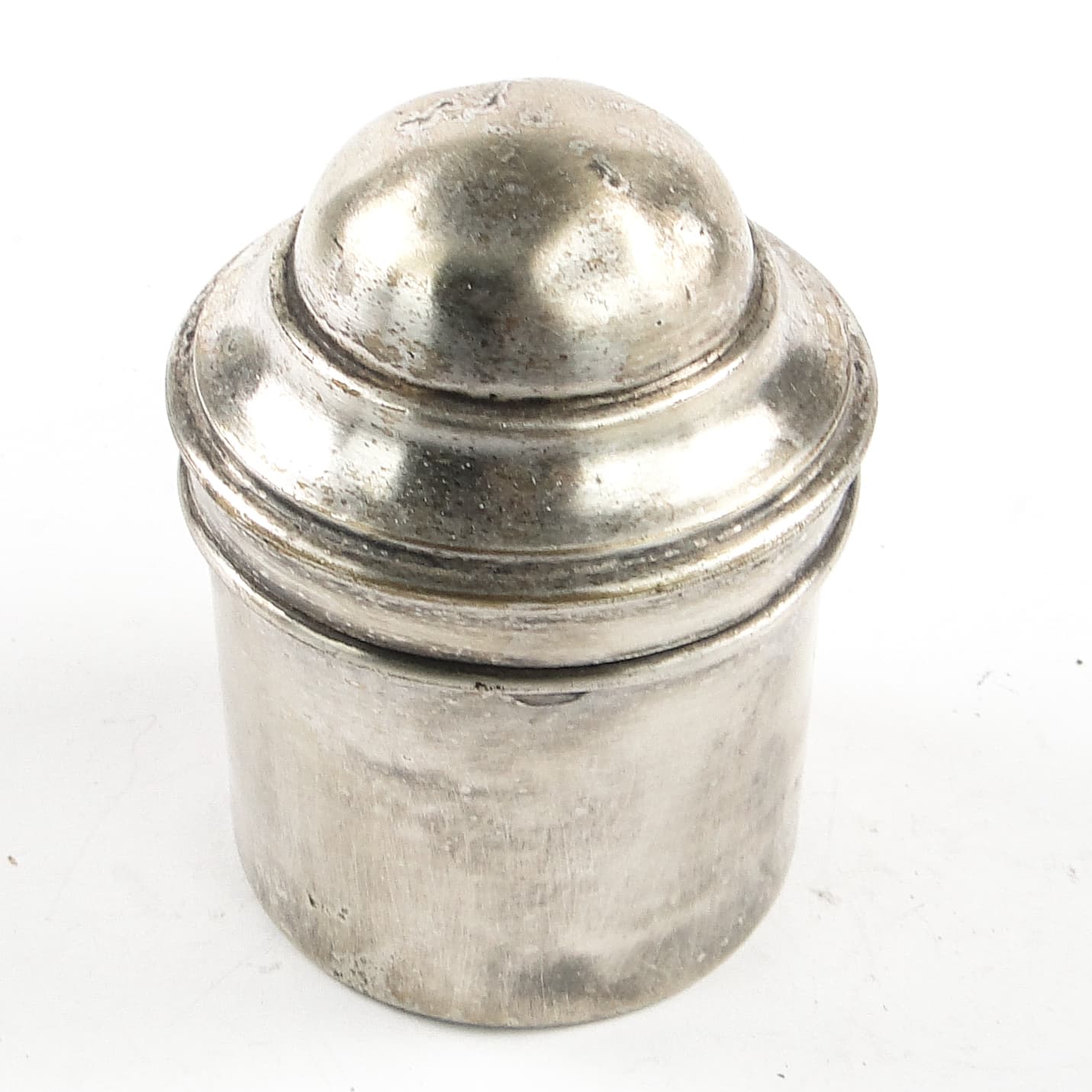 Eclectic pill box, silver-plated brass, Bronowski, Poland, 19th c. - 105646