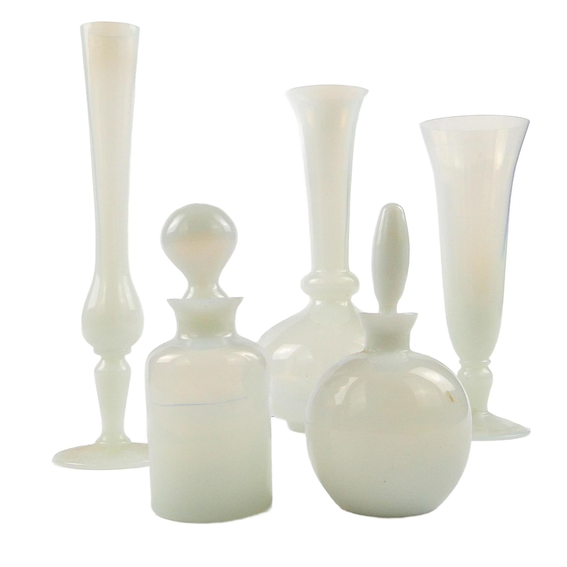 Fiorentina toilet set, mid-century modern, opaline glass, Italy, 1950s.