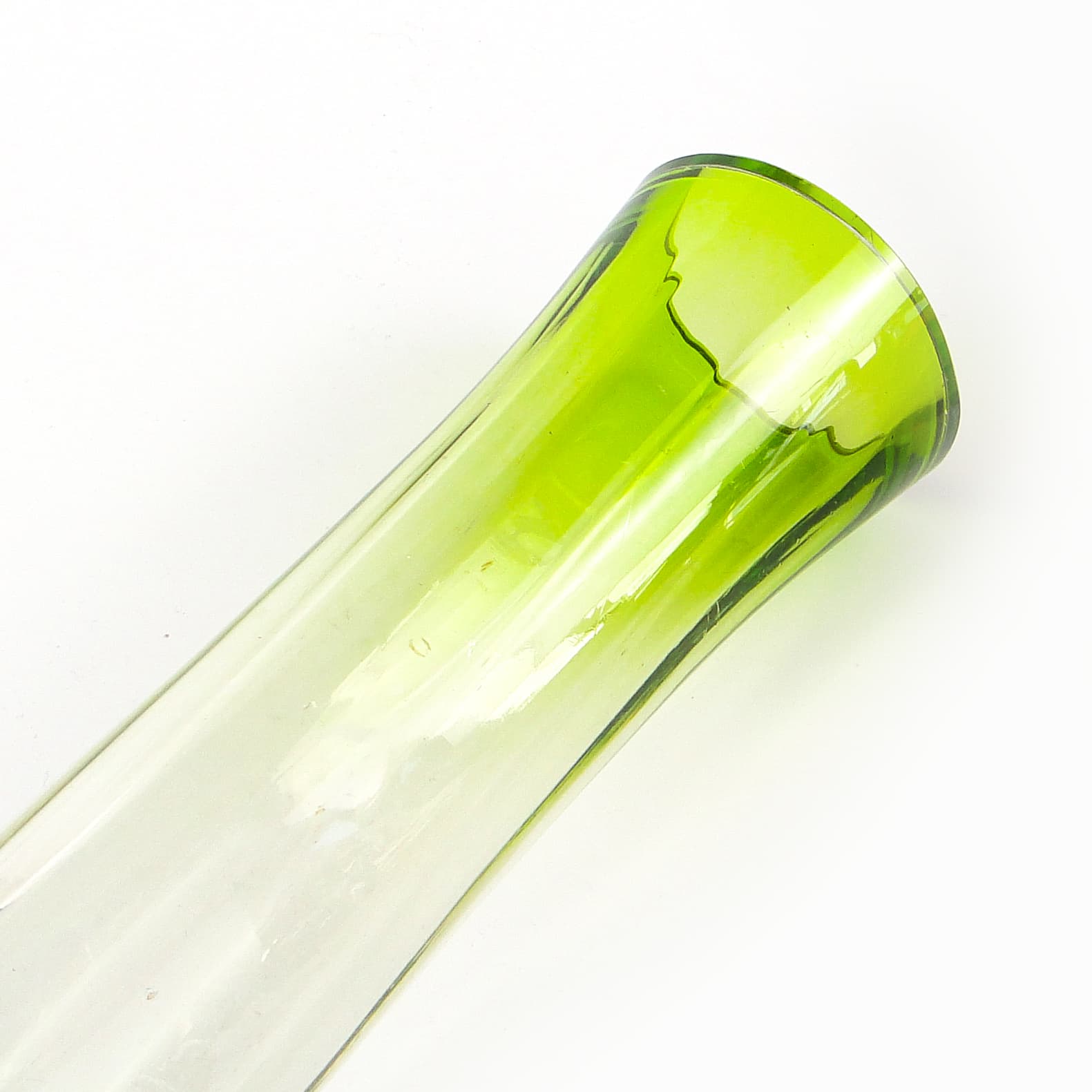 Art Nouveau vase, green glass, France, early 20th c. - 106031