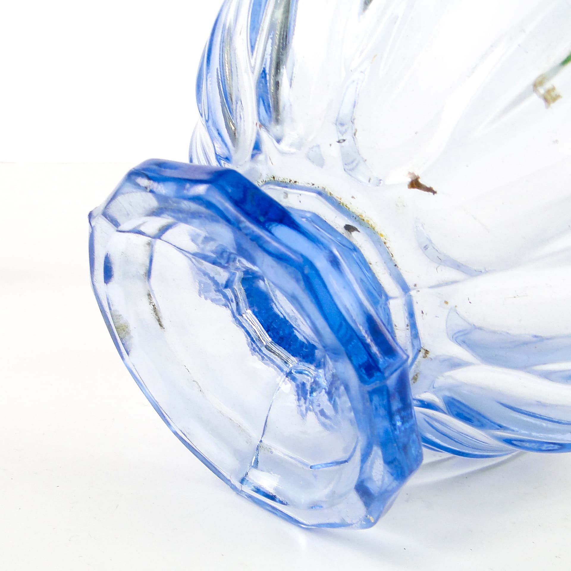 Ring Around centerpiece, mid-century modern, pressed glass, Ząbkowice, Poland, 1950s. - 106068