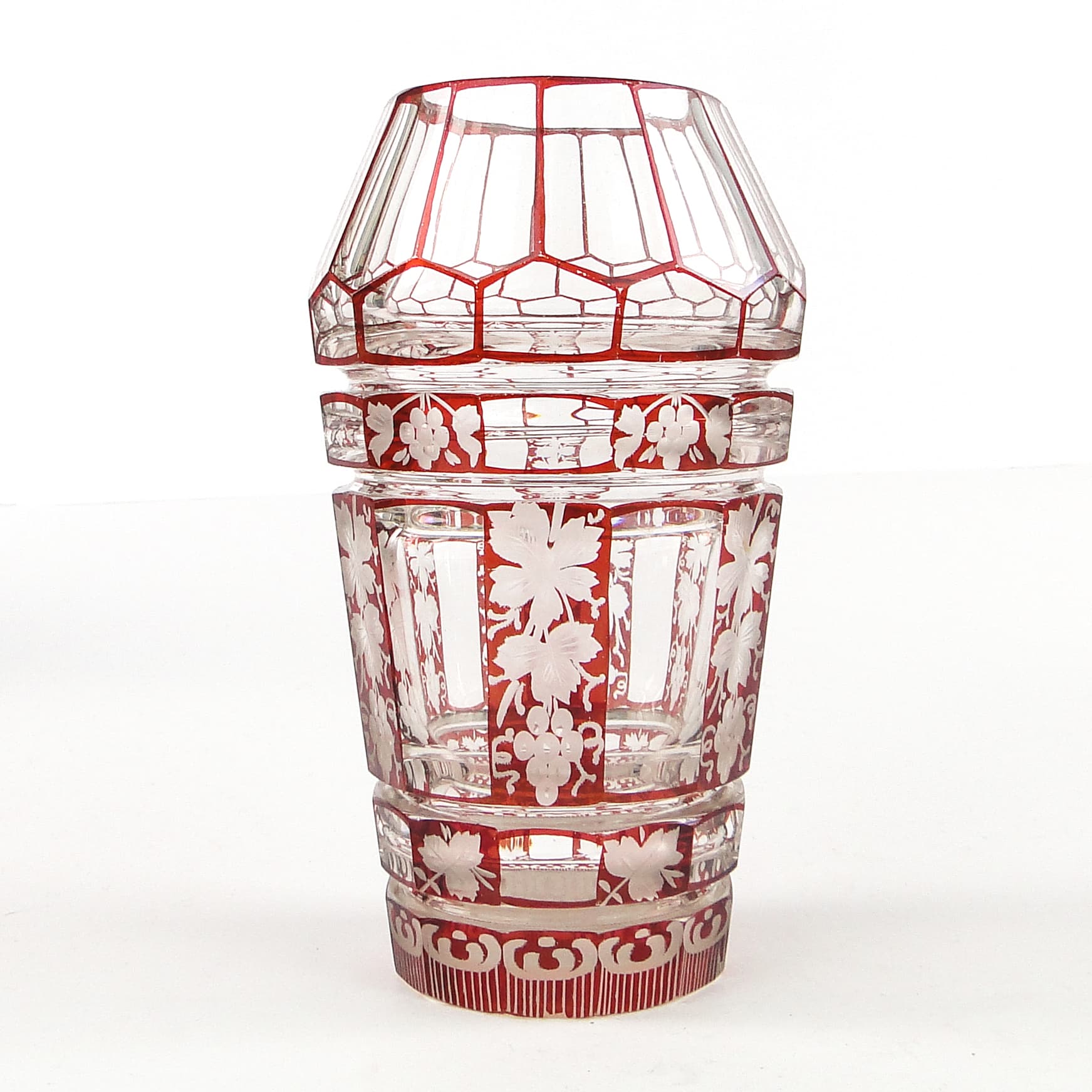 Biedermeier vase, double-layered crystal, Bohemia, Czech Republic, 19th c. - 106255