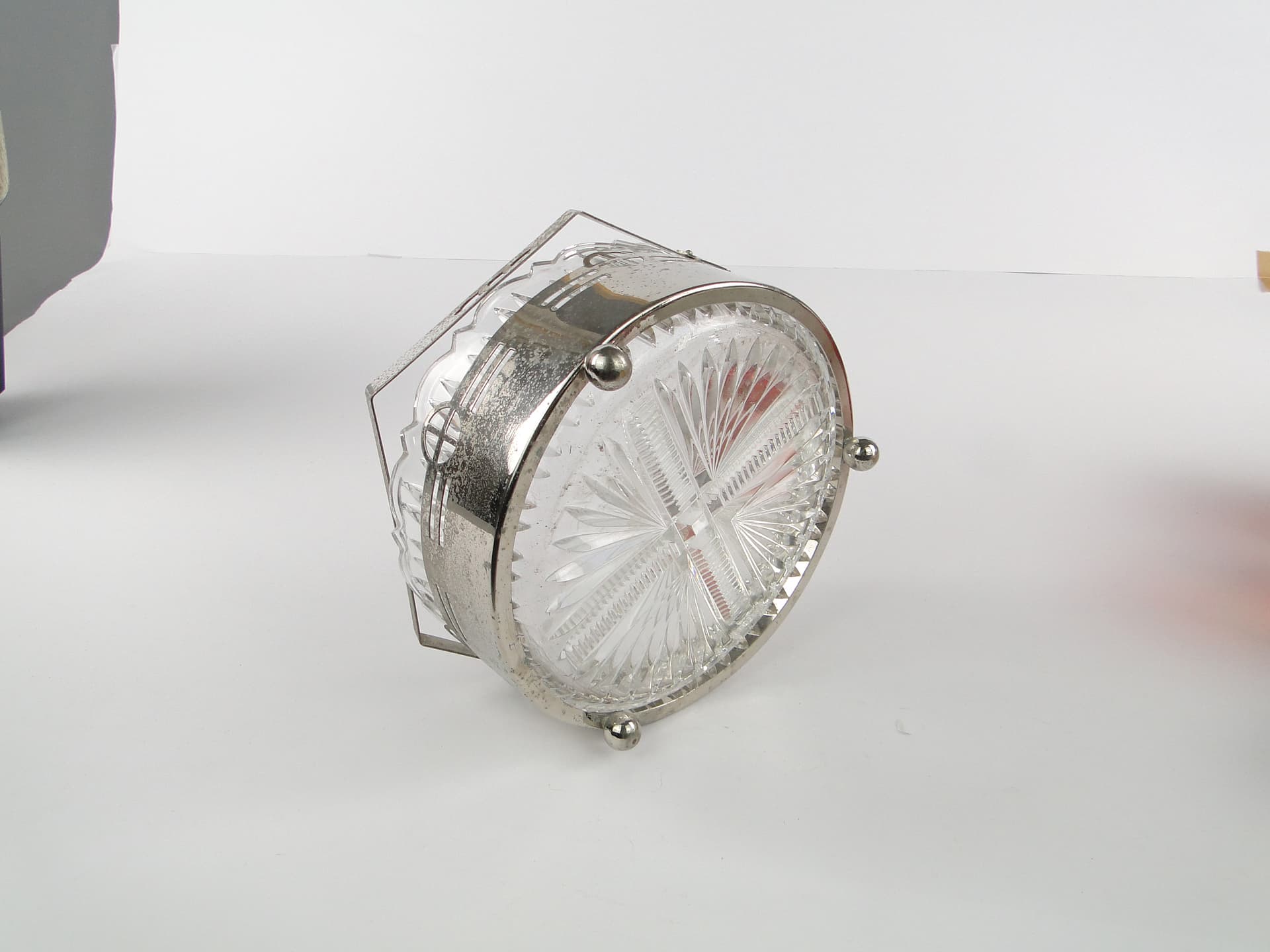 Art Nouveau fruit basket, glass, silver-plated brass, Kaiser, Germany, early 20th c. - 106311