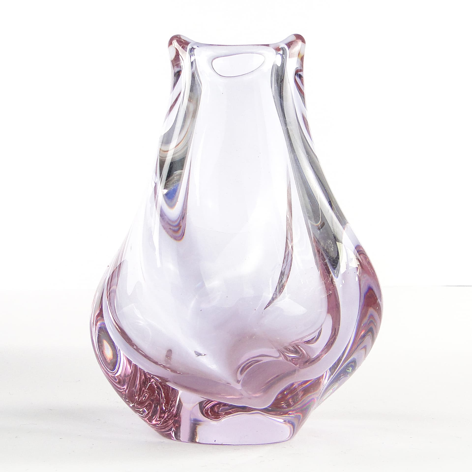 Mid-century modern vase, alexandrite glass, Czechoslovakia, 1950s. - 106352