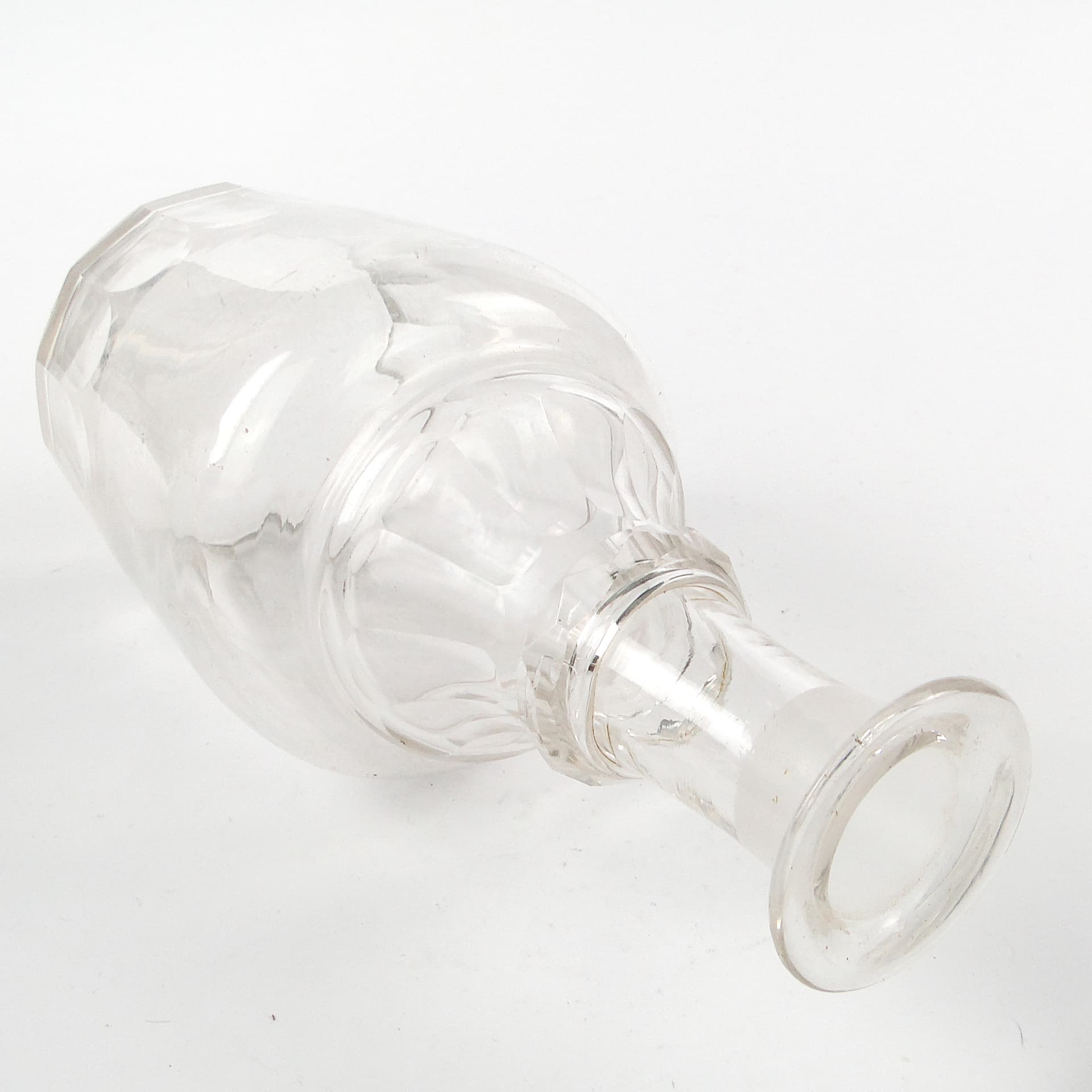 Art Deco decanter, crystal, Sweden, 1950s. - 106518