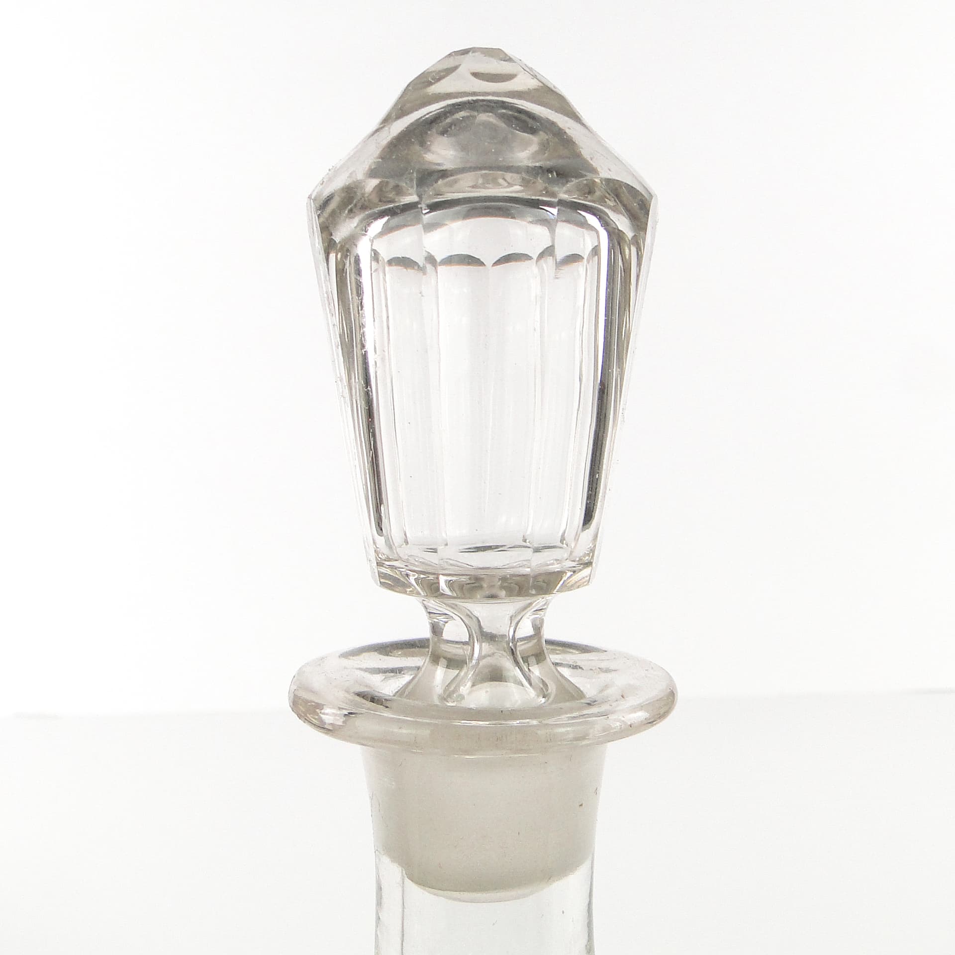 Art Deco decanter, crystal, Sweden, 1950s. - 106517