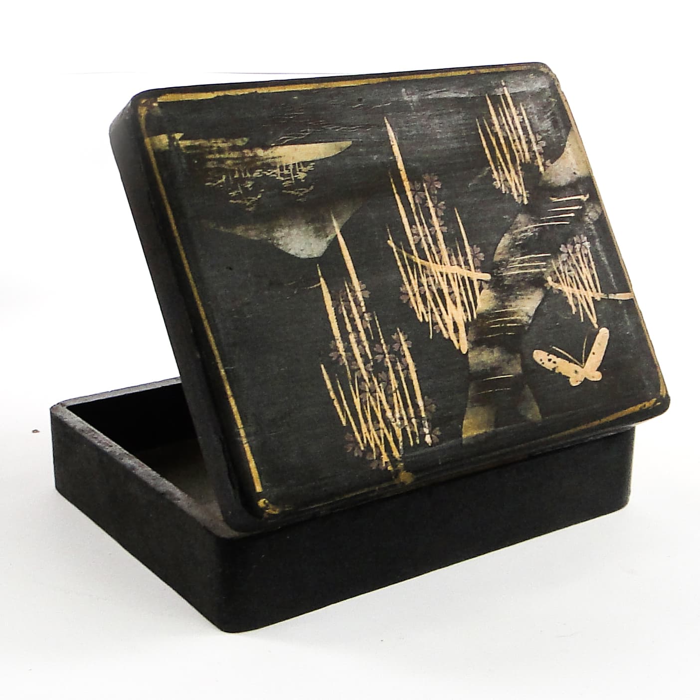 Box, Oriental, Japan, early 20th c. - 106546