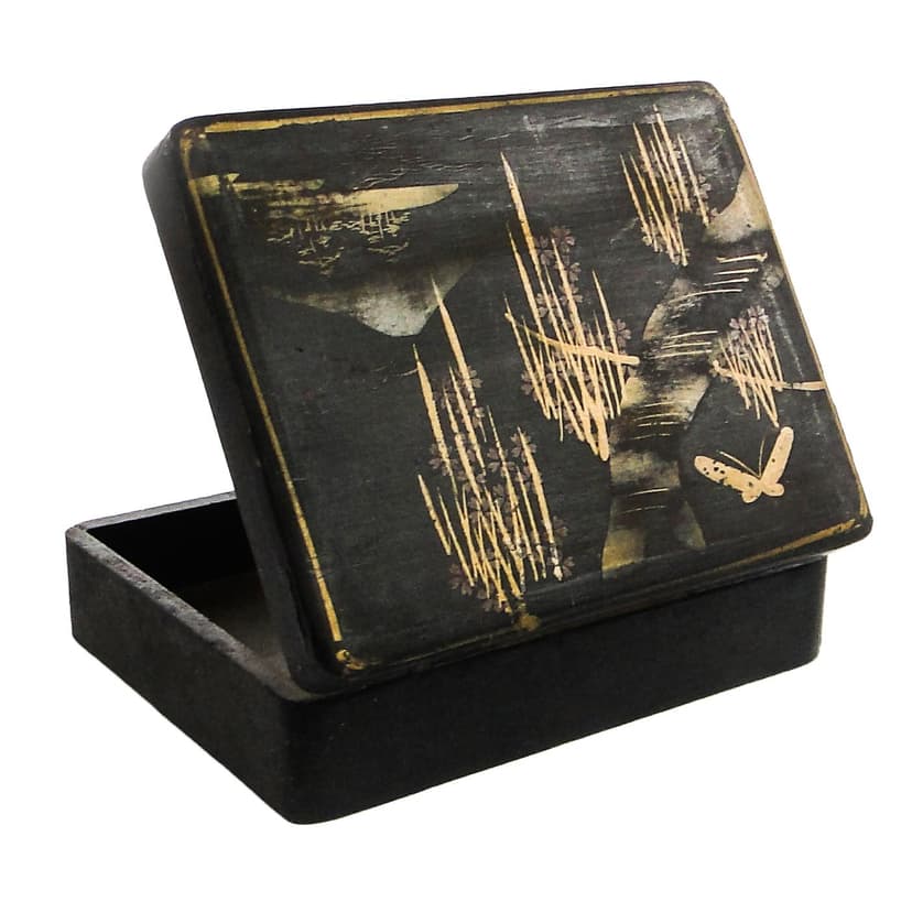 Box, Oriental, Japan, early 20th c.