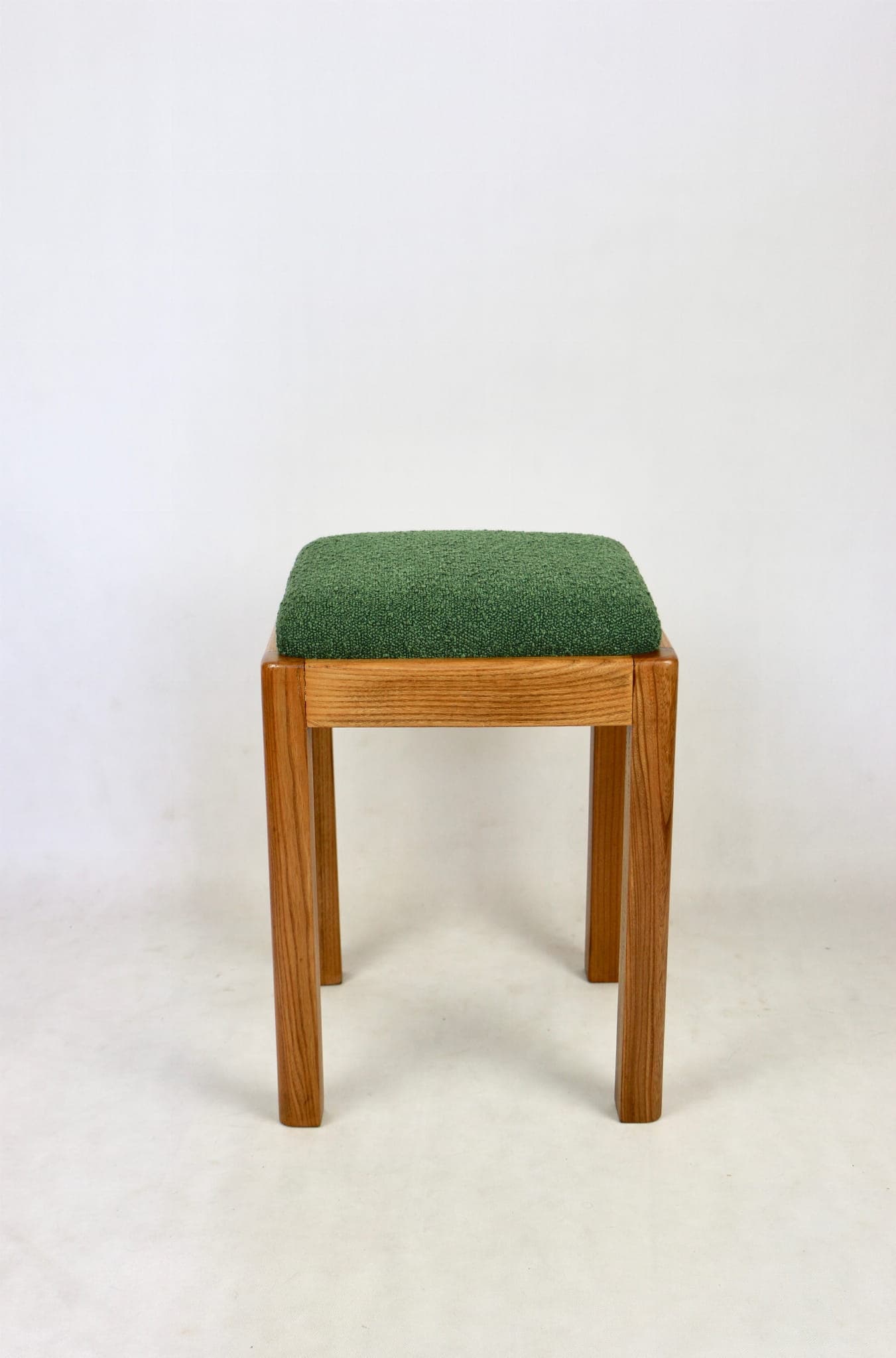 Stool, green bouclé, beech, Poland, 1970s. - 108260