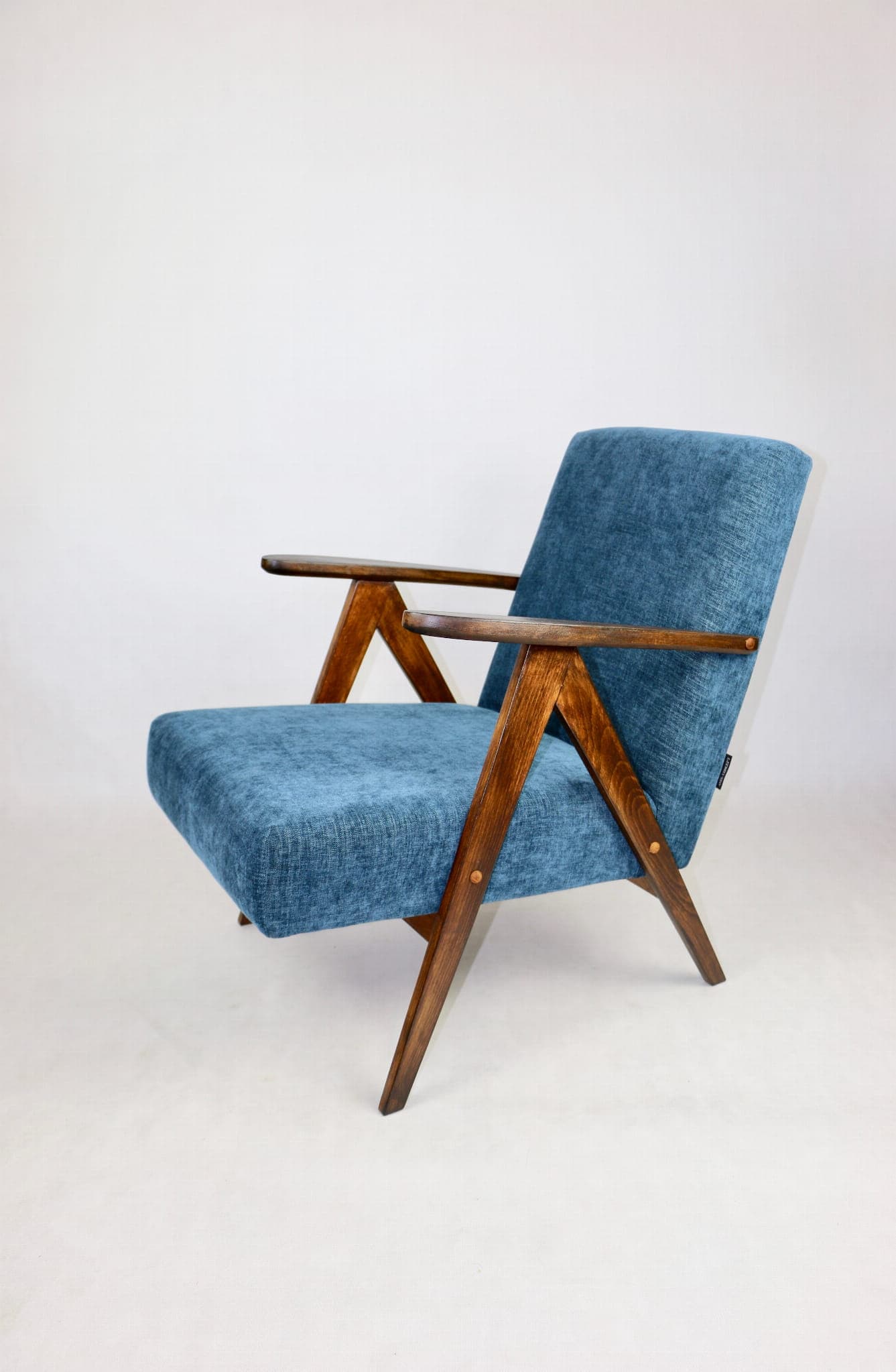 Armchair, VAR B-310 style, navy blue, walnut, 1970s. - 108185