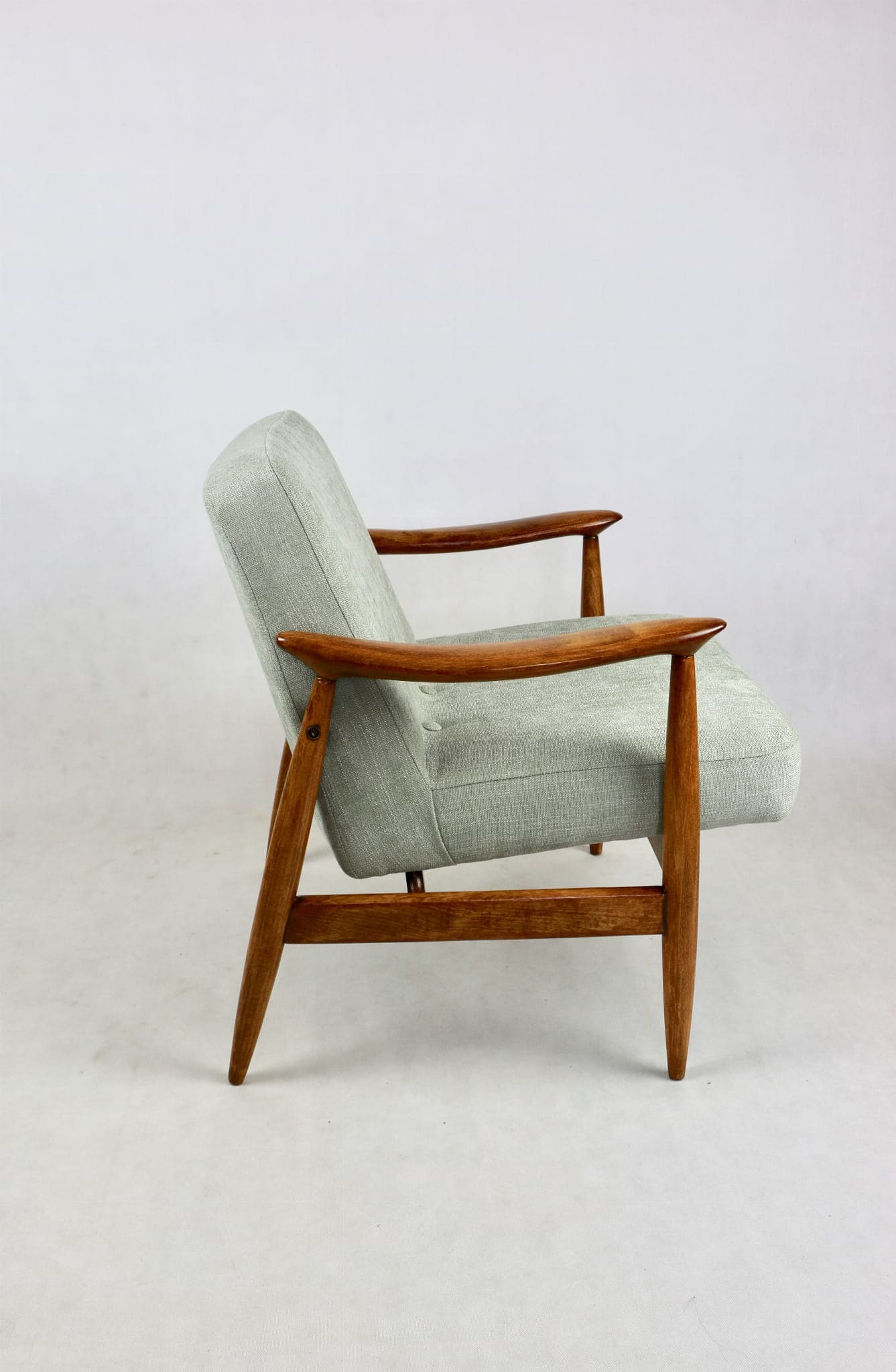 Fotel GFM 300-202, zielony jasny, proj. J. Kędziorek, Polska, lata 70. - 108124